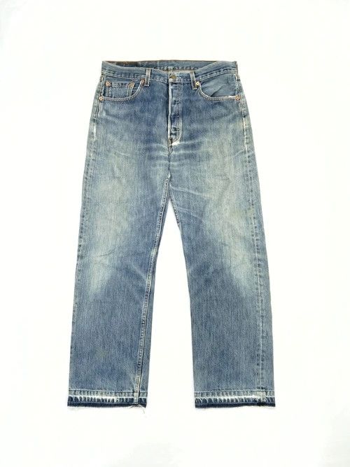 Levi's 90s Vintage Levi's 501 Made In USA Distressed Jeans 33x30 Size US 33 - 1 Thumbnail