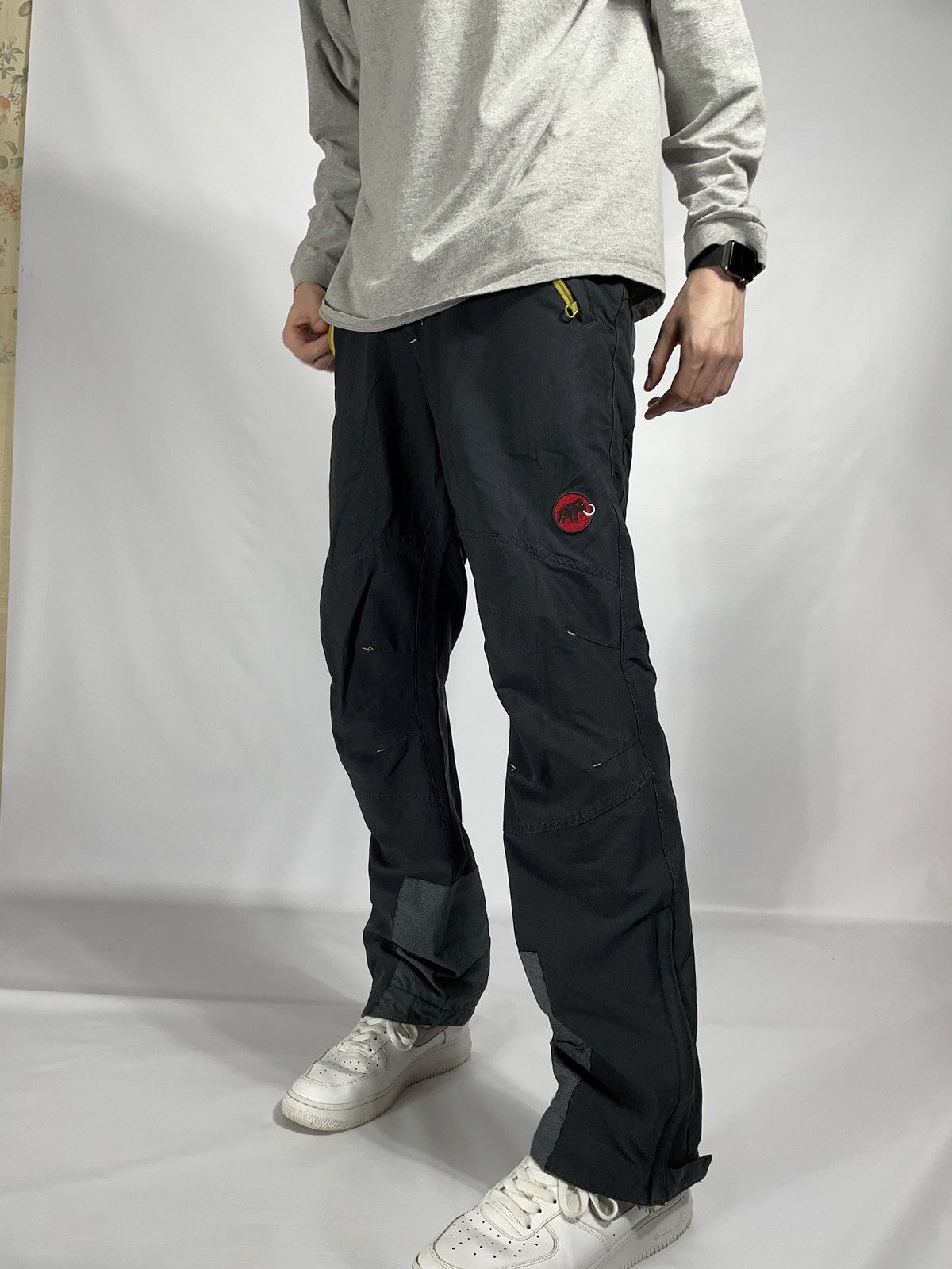 Mammut Vintage Mammut hiking track pants Size US 32 / EU 48 - 15 Thumbnail