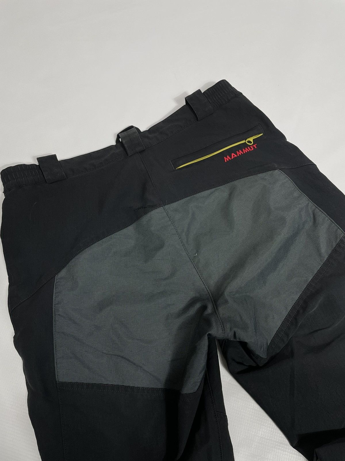 Mammut Vintage Mammut hiking track pants Size US 32 / EU 48 - 10 Thumbnail