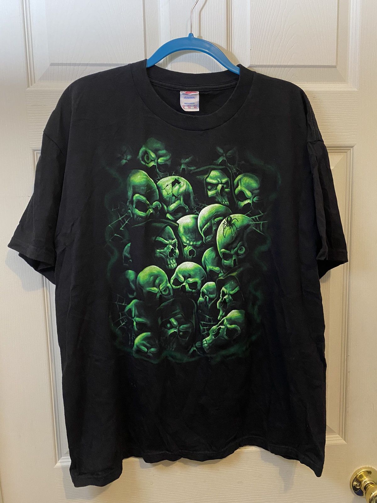 Vintage Vintage Skull Pile T-Shirt Size US XL / EU 56 / 4 - 1 Thumbnail