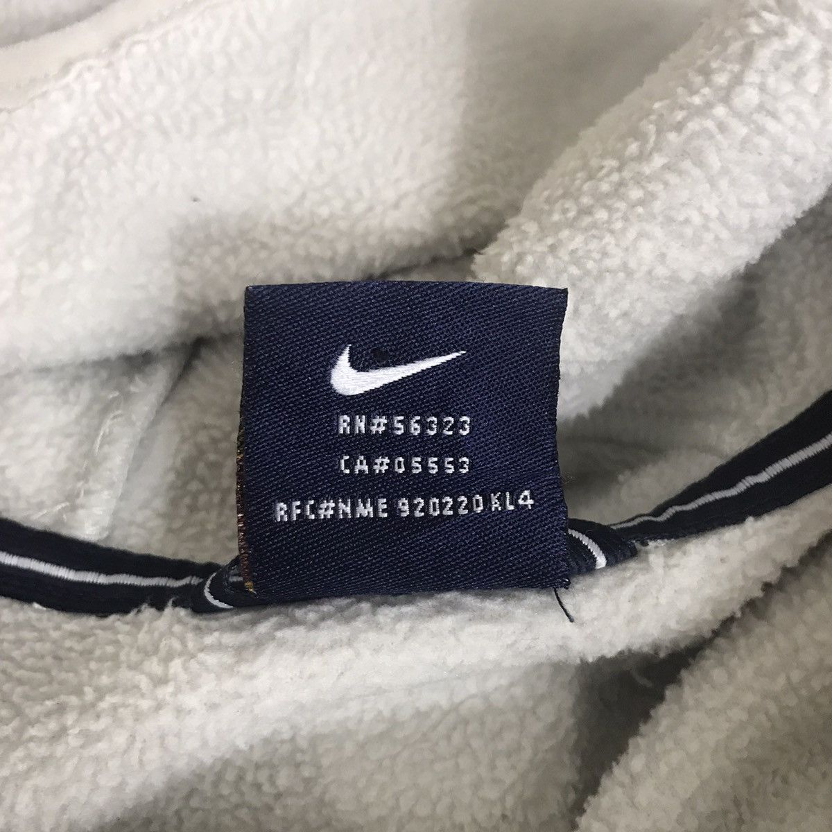 NIKE GOLF SWOOSH Challenge Court White Hooded Sport Jacket