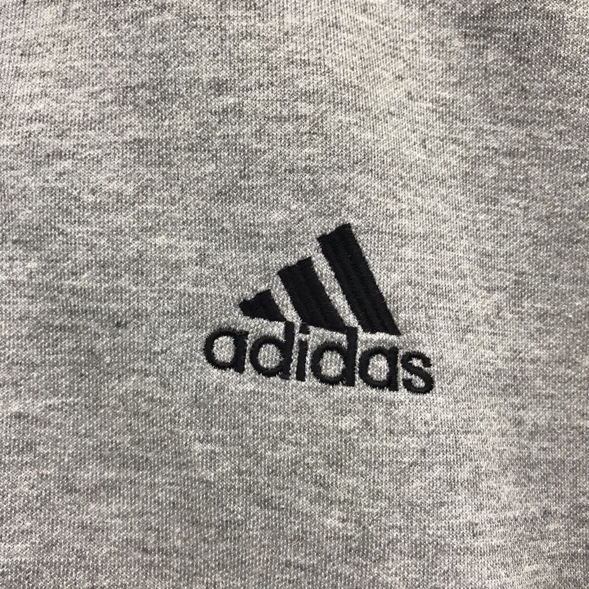 Adidas × Japanese Brand × Vintage Vintage Adidas Sweatshirt Adidas CrewNeck Size US M / EU 48-50 / 2 - 3 Thumbnail