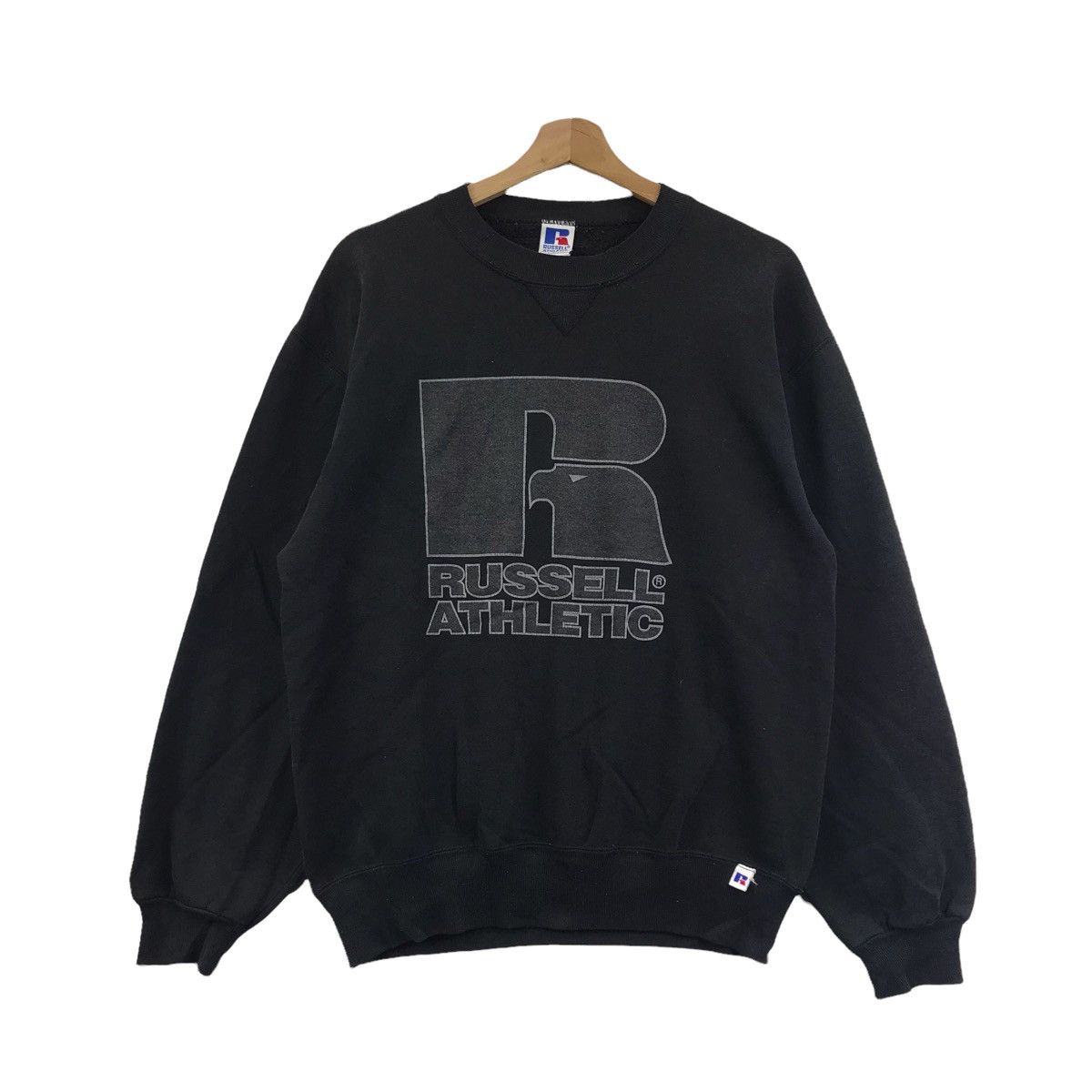 Russell Athletic Vintage RUSSELL ATHLETIC USA Big Print Sport BlackSweatshirt Size US M / EU 48-50 / 2 - 1 Thumbnail