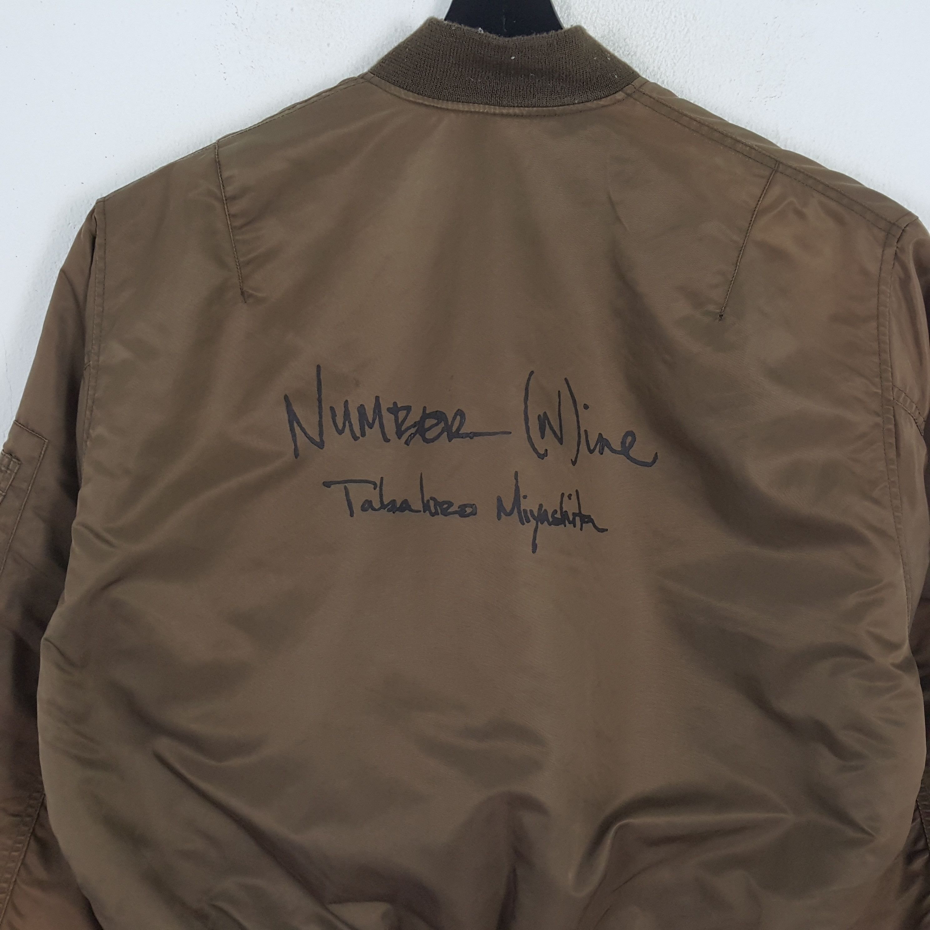 Japanese Brand × Vintage Uniqlo X NUMBER NINE Custom Art Style Streetwear Jacket dp1 Size US XL / EU 56 / 4 - 2 Thumbnail