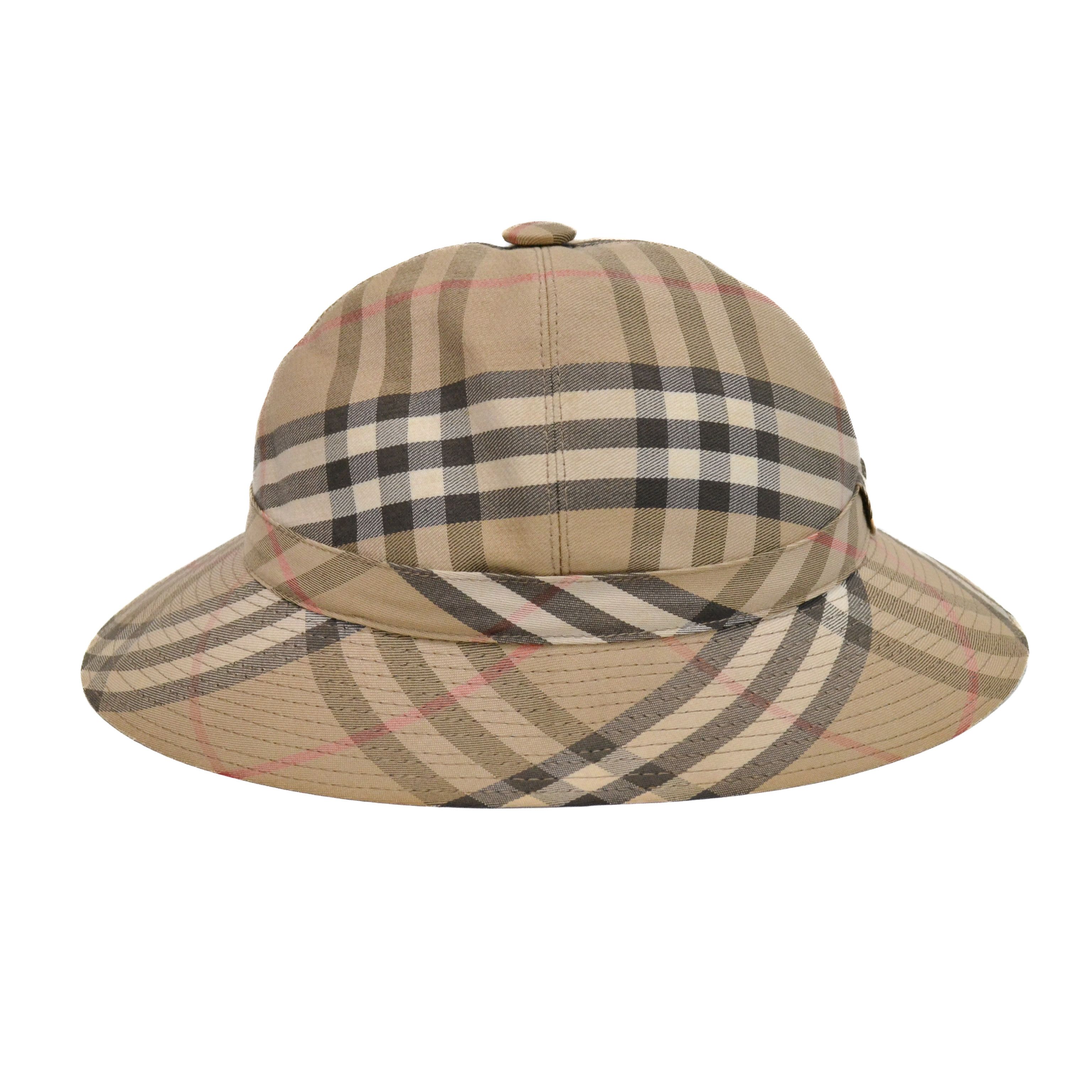 Vintage Women’s Burberry Pom Hat Designer Burberry Beanie Hats for Women - Up to 42% off | Lyst main image 3