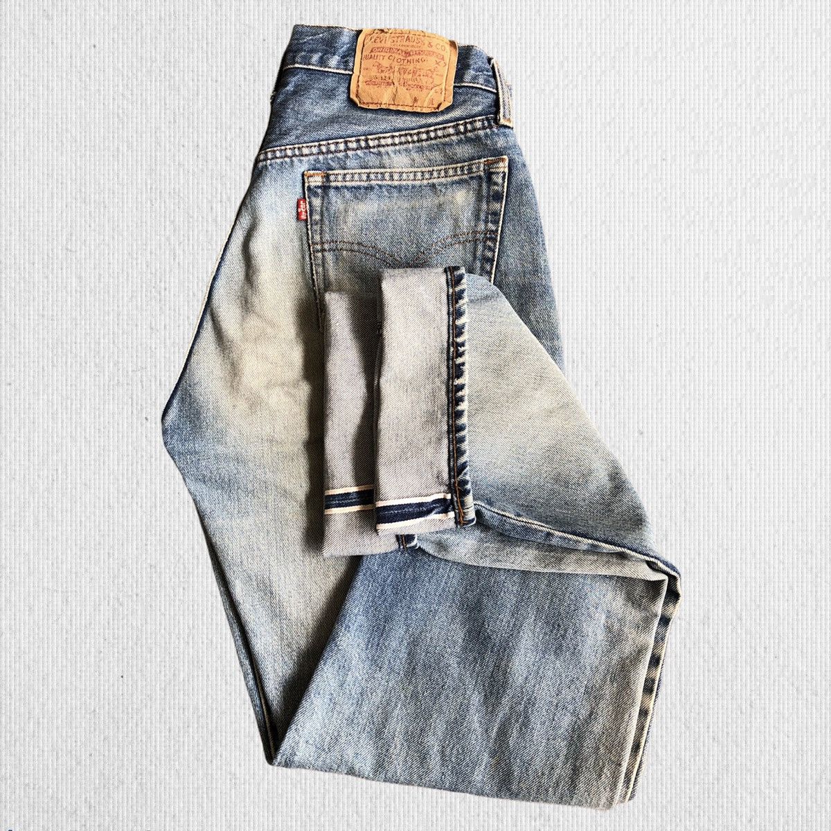 Levi's Vtg 80’s Levis 501 Rindem Button 555 Selvedge Denim Jeans Size US 29 - 1 Thumbnail