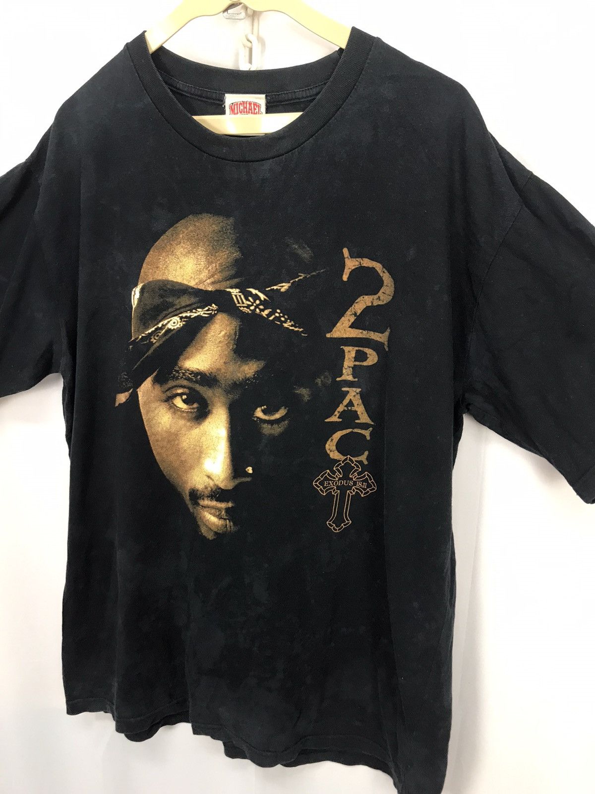 Band Tees × Rap Tees × Vintage 🔥BEST OFFER 🔥Vintage Tupac distressed tee Size US L / EU 52-54 / 3 - 3 Thumbnail