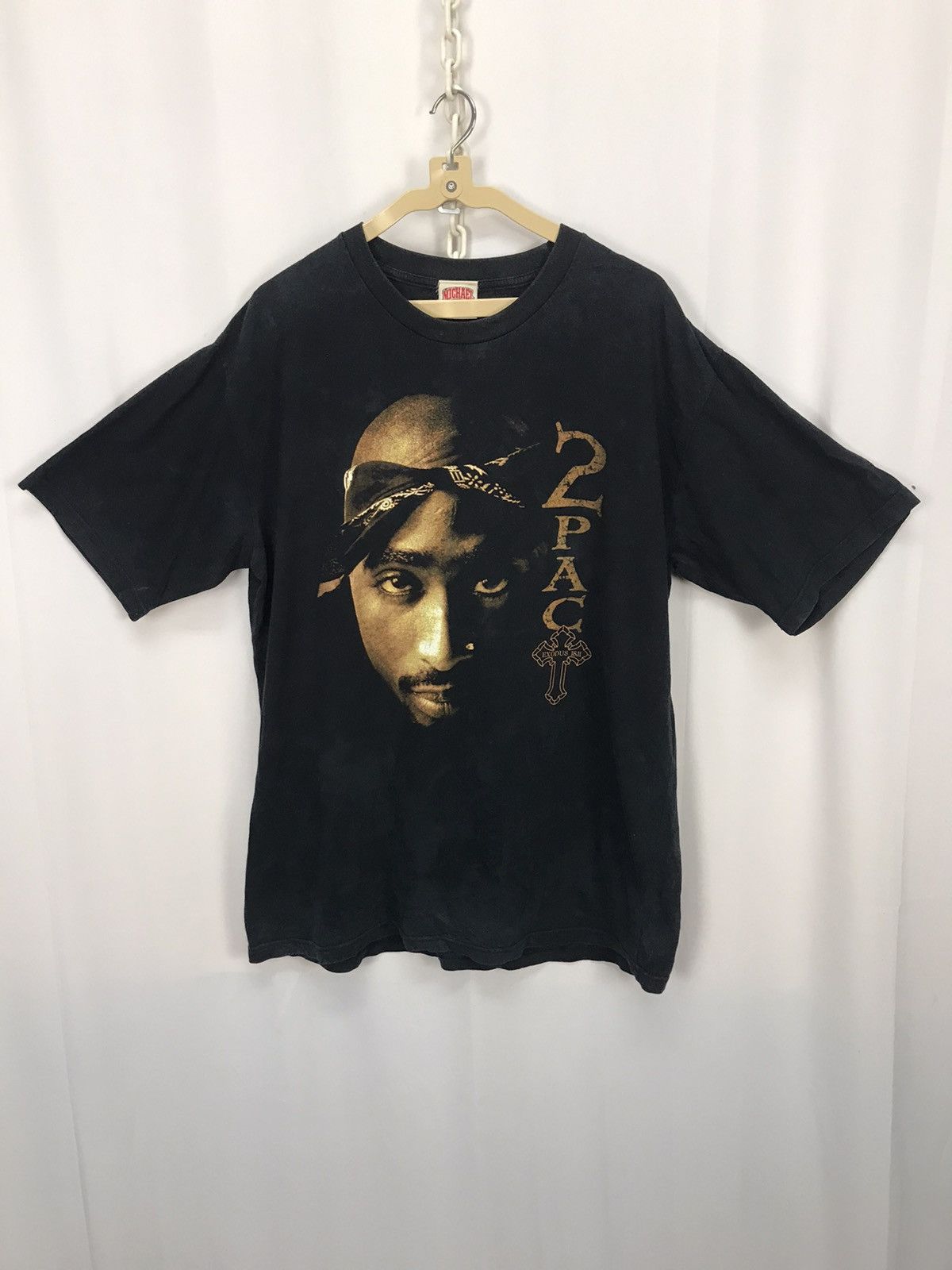 Band Tees × Rap Tees × Vintage 🔥BEST OFFER 🔥Vintage Tupac distressed tee Size US L / EU 52-54 / 3 - 7 Thumbnail