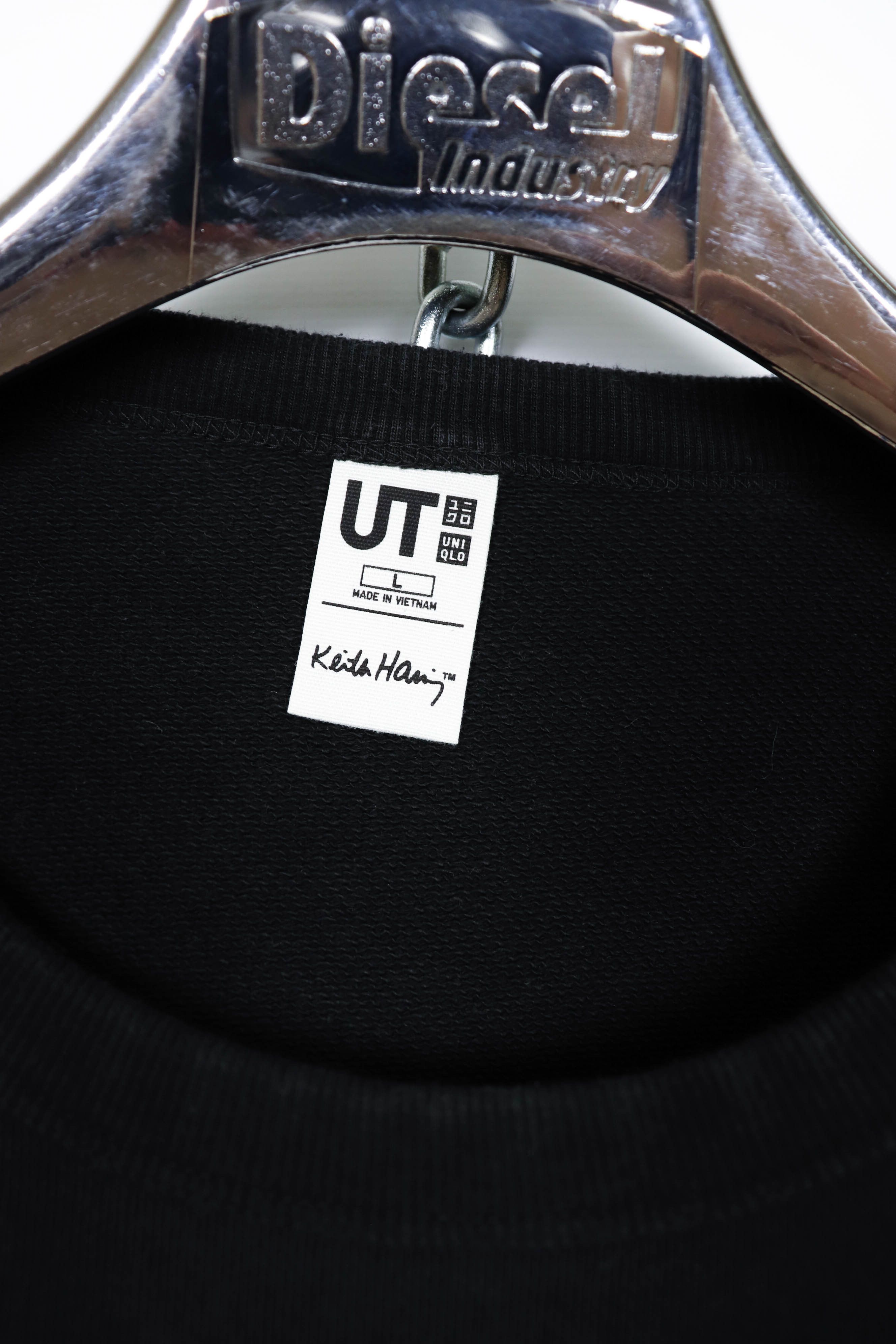 Keith Haring Uniqlo UT x Keith Haring Embroidered Logo Black Sweatshirt Size US L / EU 52-54 / 3 - 8 Thumbnail