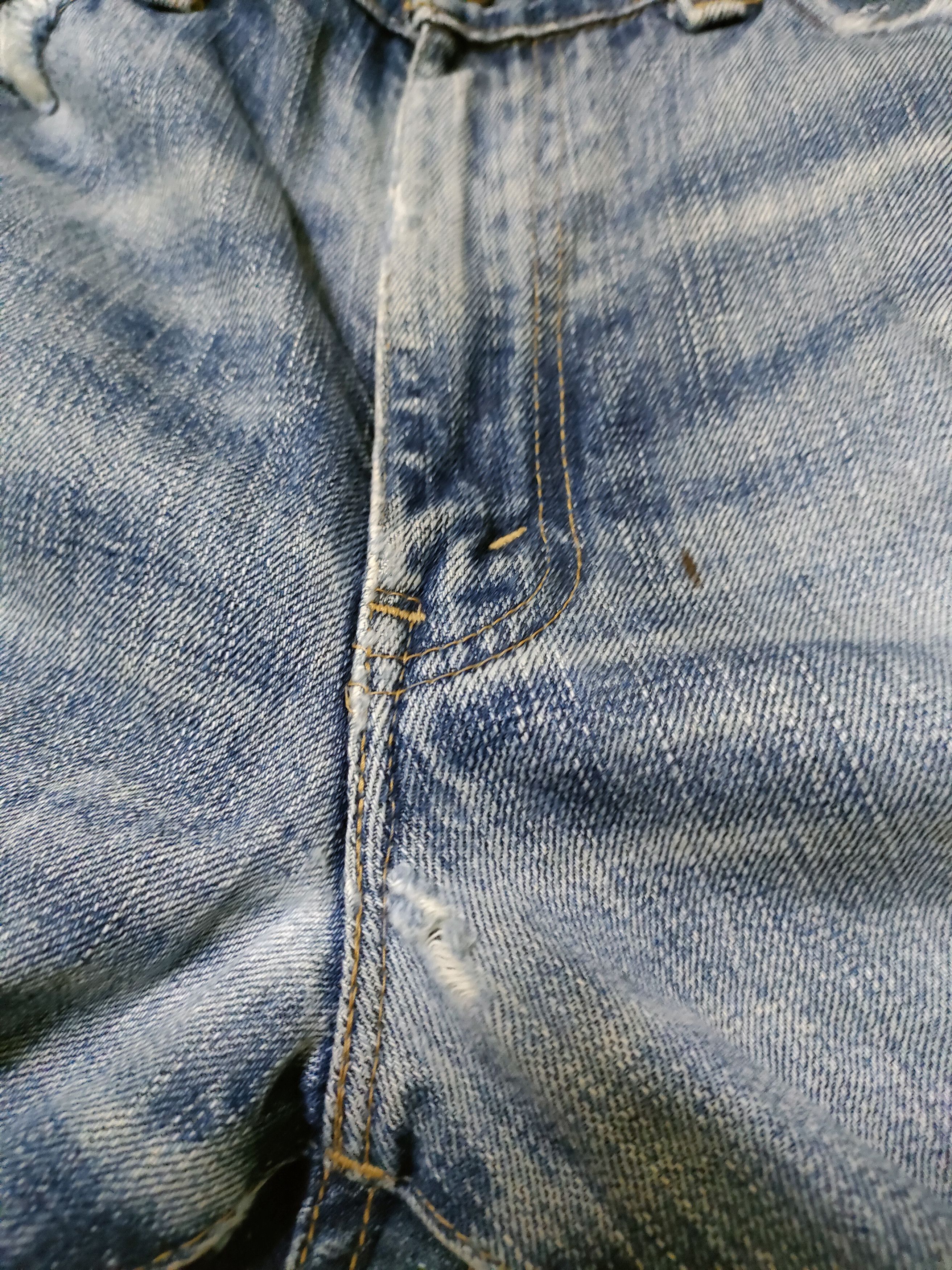 Levi's × Vintage 🔥 Steals 🔥 Levis Redlop Distressed Short Pants Size US 33 - 3 Thumbnail