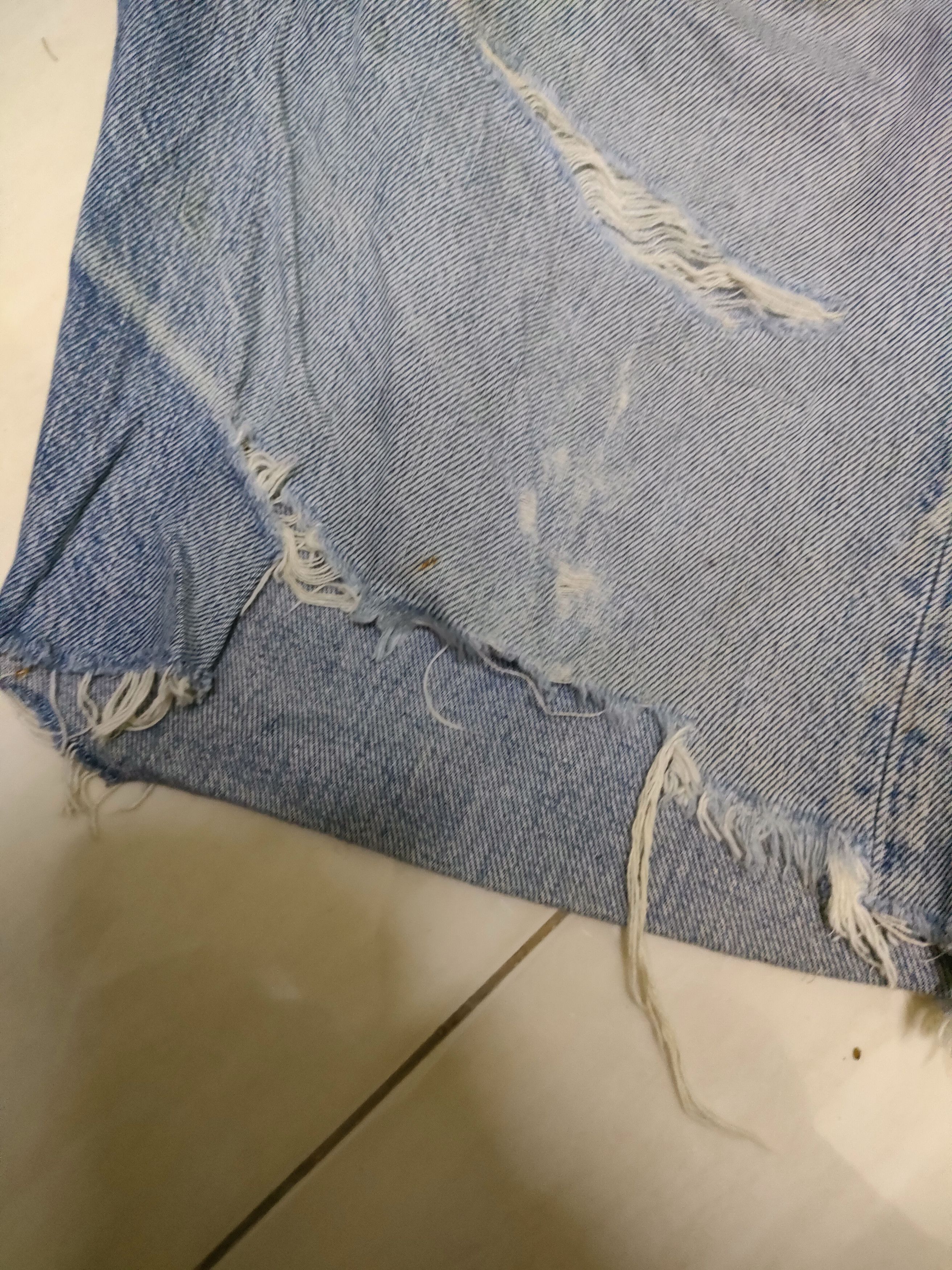Levi's × Levi's Vintage Clothing × Vintage 🔥 Steals 🔥 Vintage Levis 501 Distressed Short Pants Size US 36 / EU 52 - 6 Thumbnail