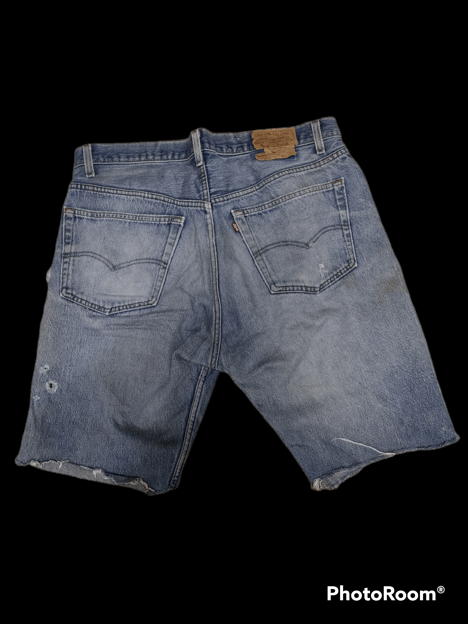 Levi's × Levi's Vintage Clothing × Vintage 🔥 Steals 🔥 Vintage Levis 501 Distressed Short Pants Size US 36 / EU 52 - 2 Thumbnail