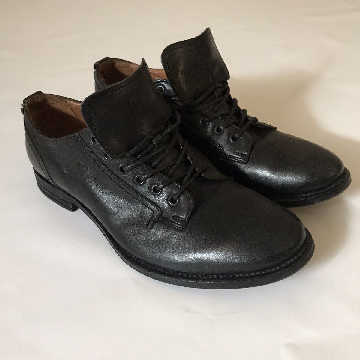 Alexander McQueen Alexander MсQueen design shoes leather tongue Size US 10 / EU 43 - 2 Thumbnail
