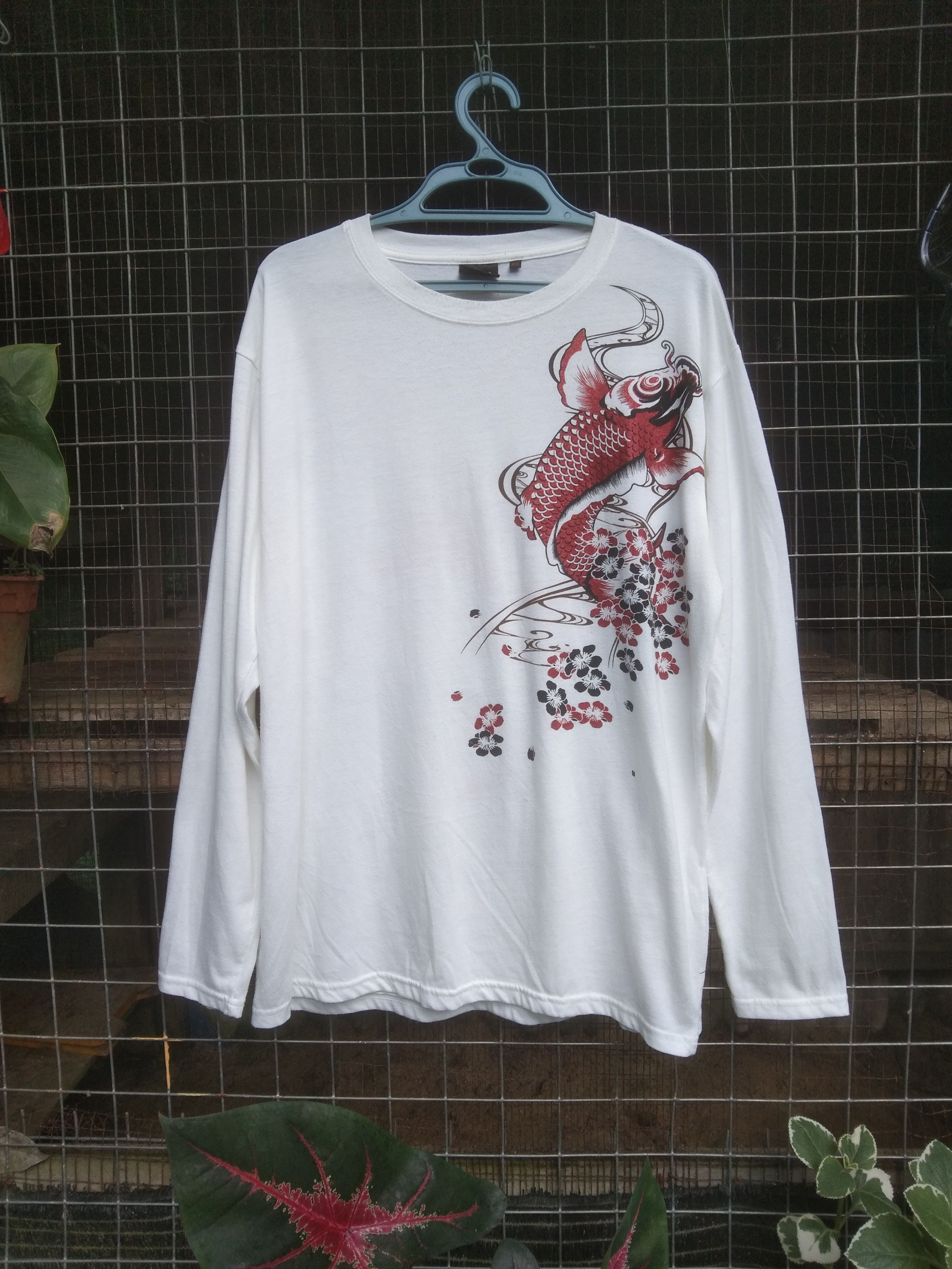 Japanese Brand VINTAGE KOI FISH SUKAJAN SHIRT Size US L / EU 52-54 / 3 - 6 Thumbnail