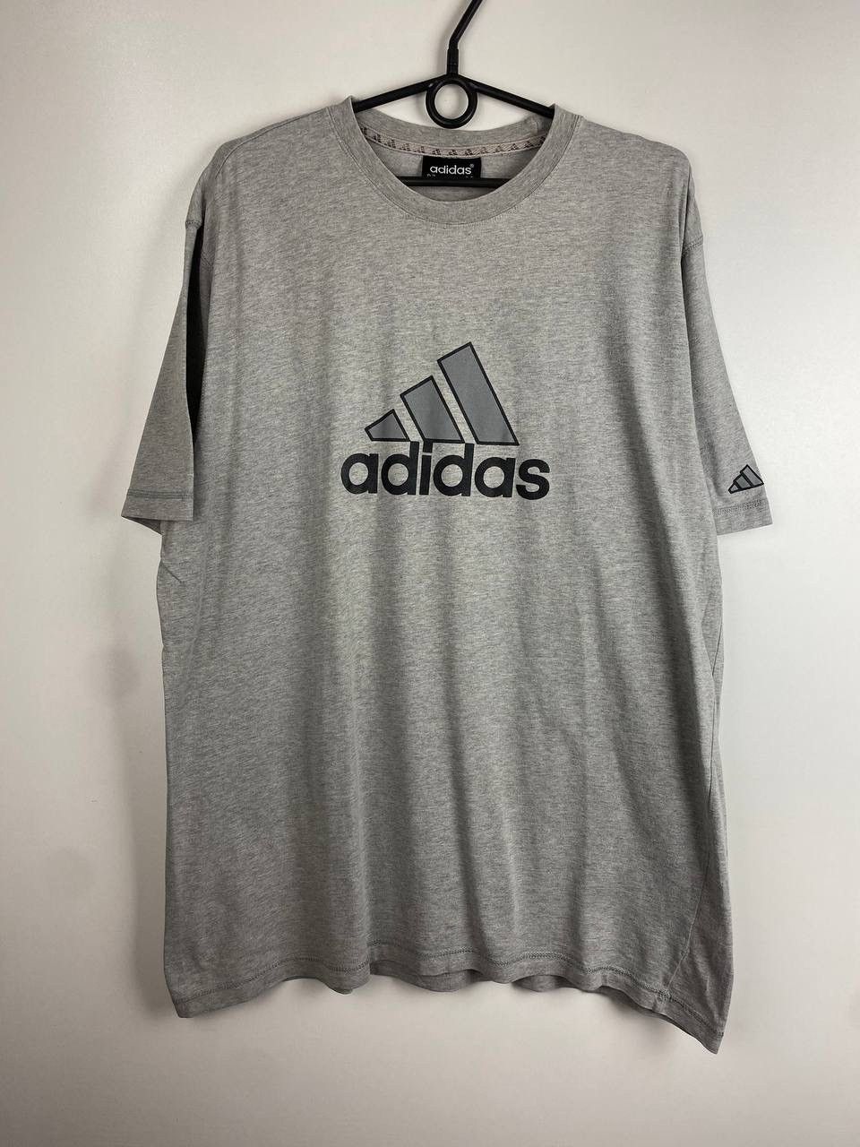 Vintage Adidas 90s vintage streetwear t-shirts size L Size US L / EU 52-54 / 3 - 1 Thumbnail