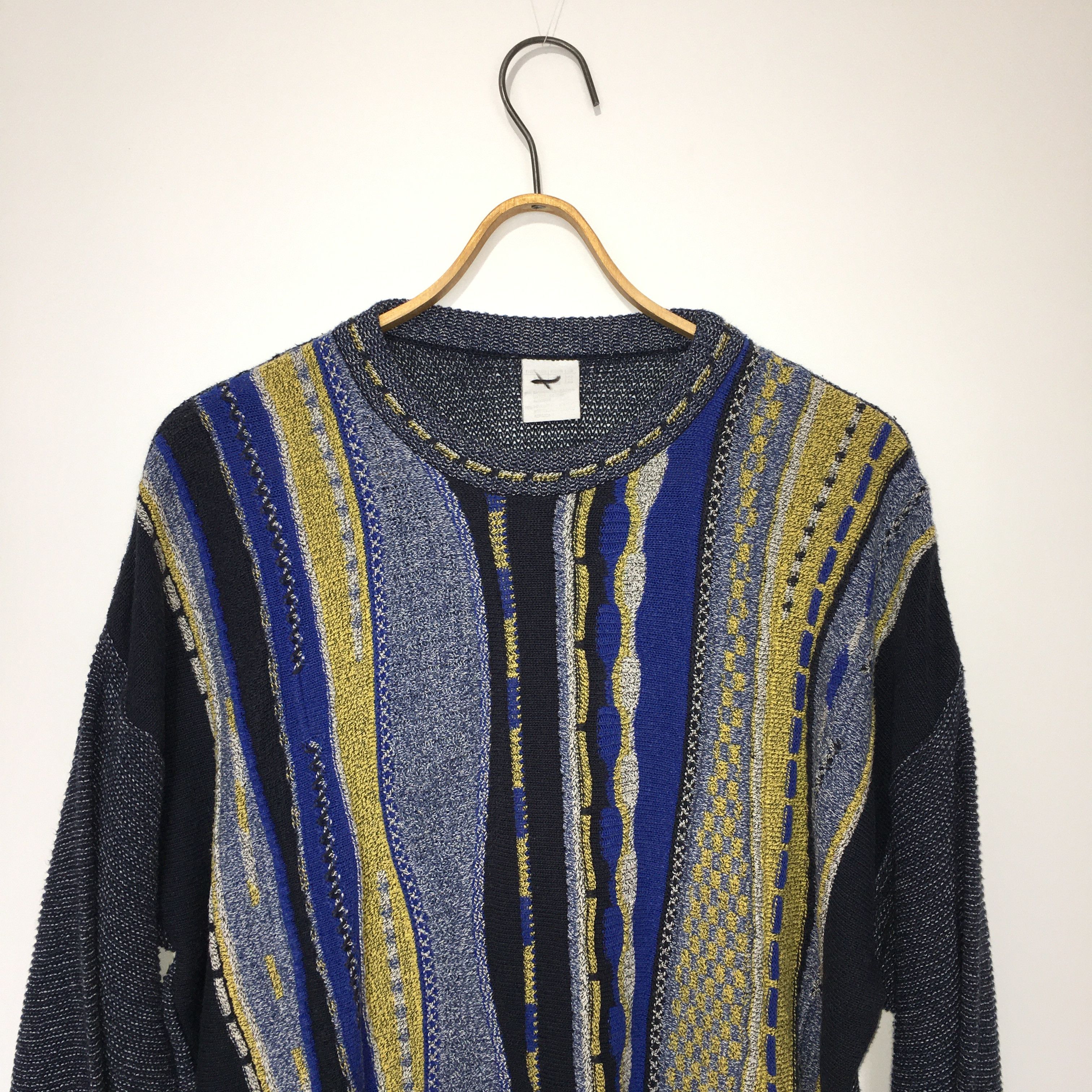 Vintage Vintage Coogi Style Cnitted Sweater Size L Size US L / EU 52-54 / 3 - 3 Thumbnail
