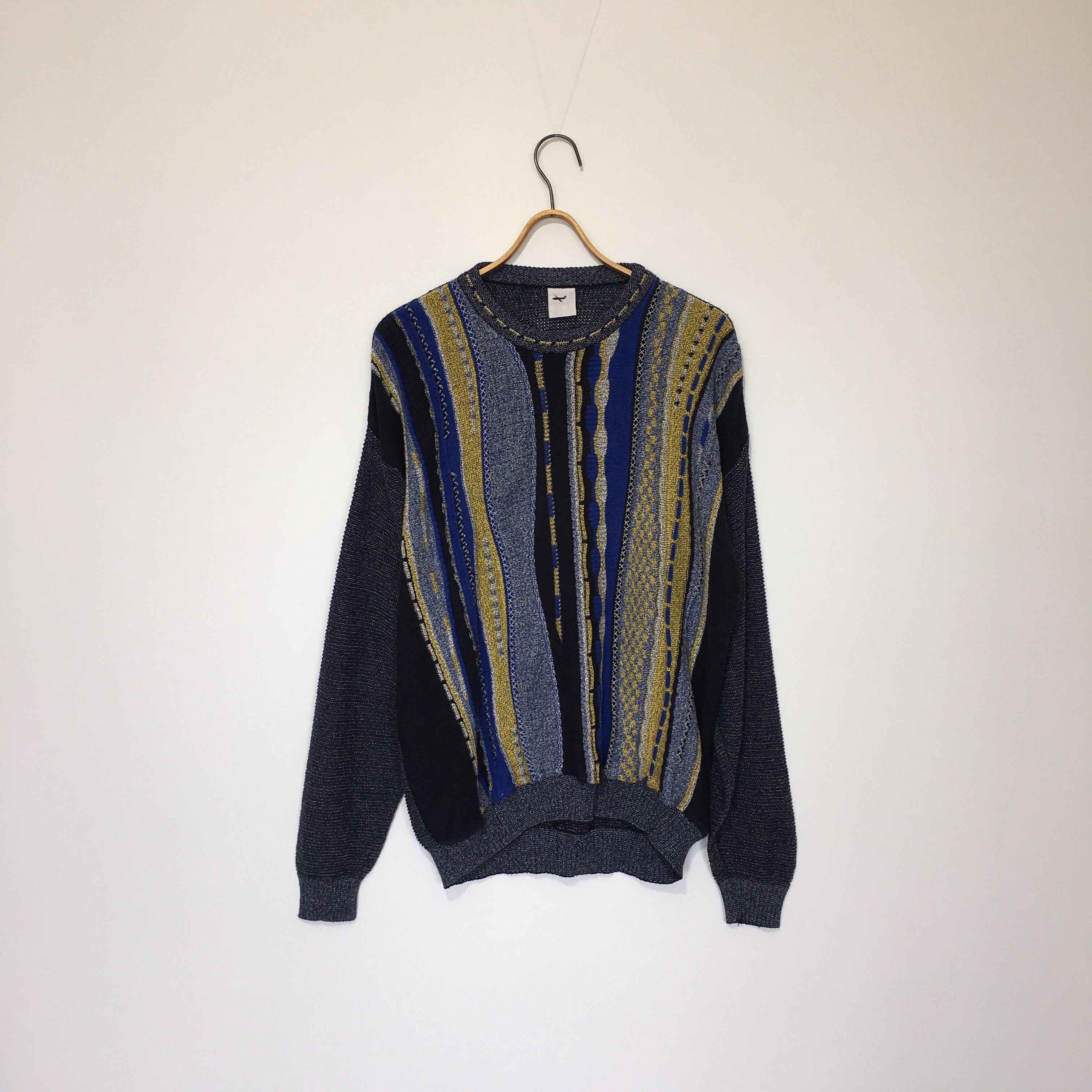 Vintage Vintage Coogi Style Cnitted Sweater Size L Size US L / EU 52-54 / 3 - 1 Thumbnail