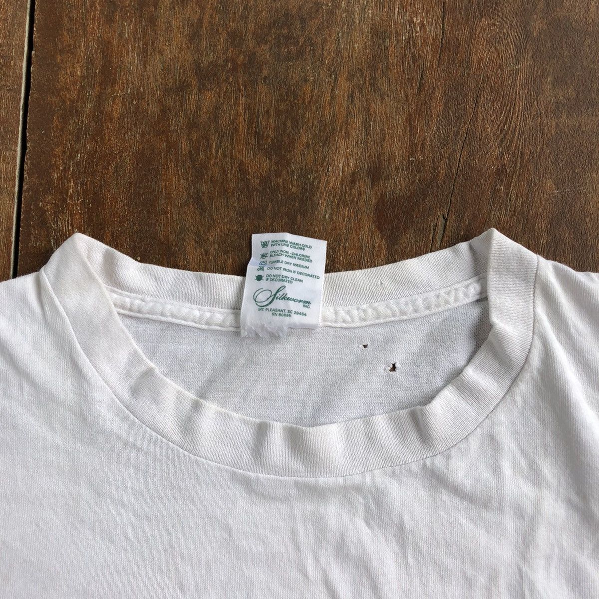 Vintage Vintage 90s Coca Cola Surf Style Distress T Shirt Size US L / EU 52-54 / 3 - 4 Thumbnail