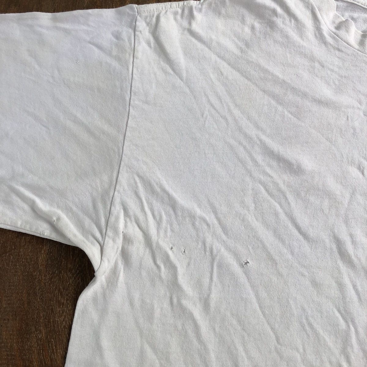 Vintage Vintage 90s Coca Cola Surf Style Distress T Shirt Size US L / EU 52-54 / 3 - 11 Thumbnail