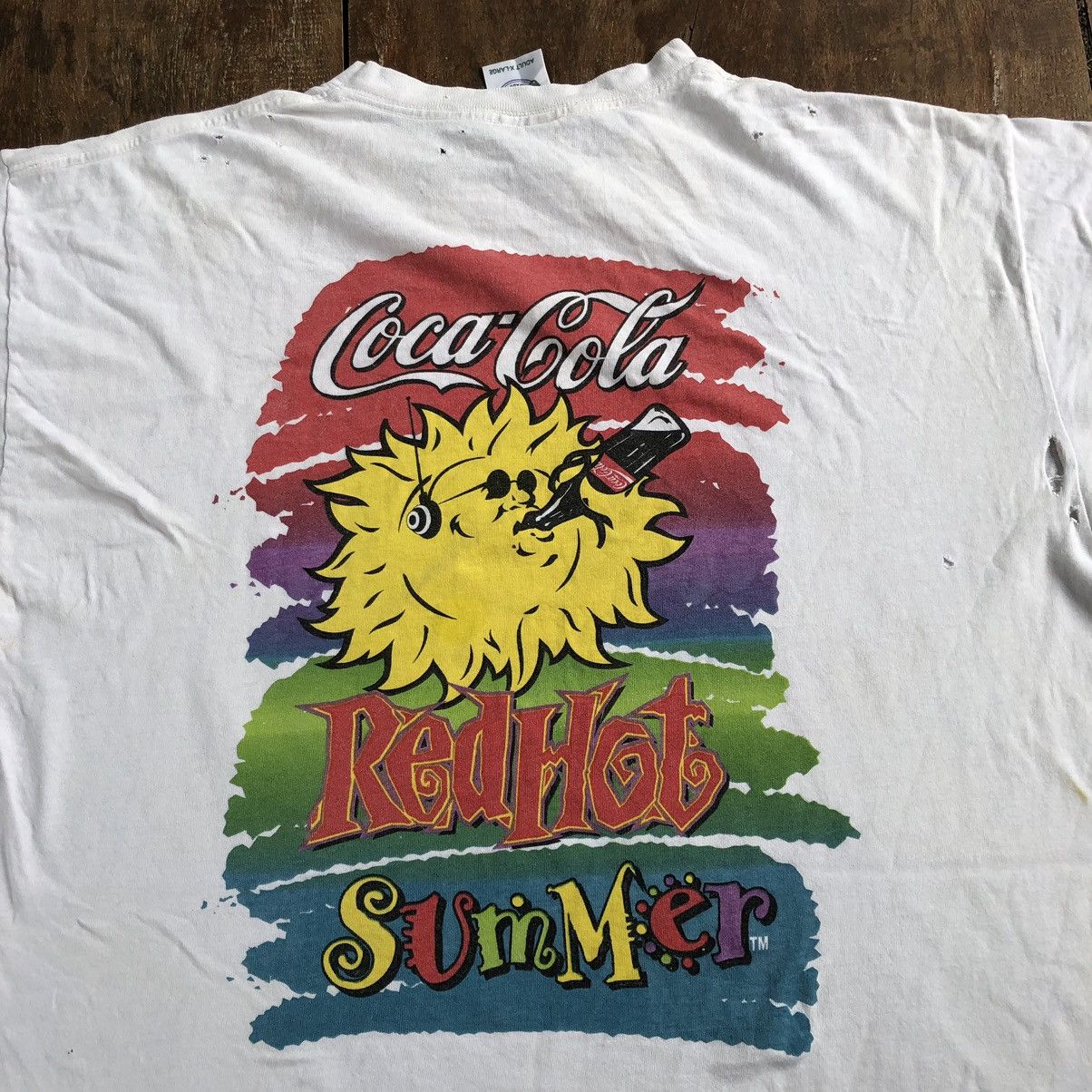 Vintage Vintage 90s Coca Cola Surf Style Distress T Shirt Size US L / EU 52-54 / 3 - 1 Thumbnail