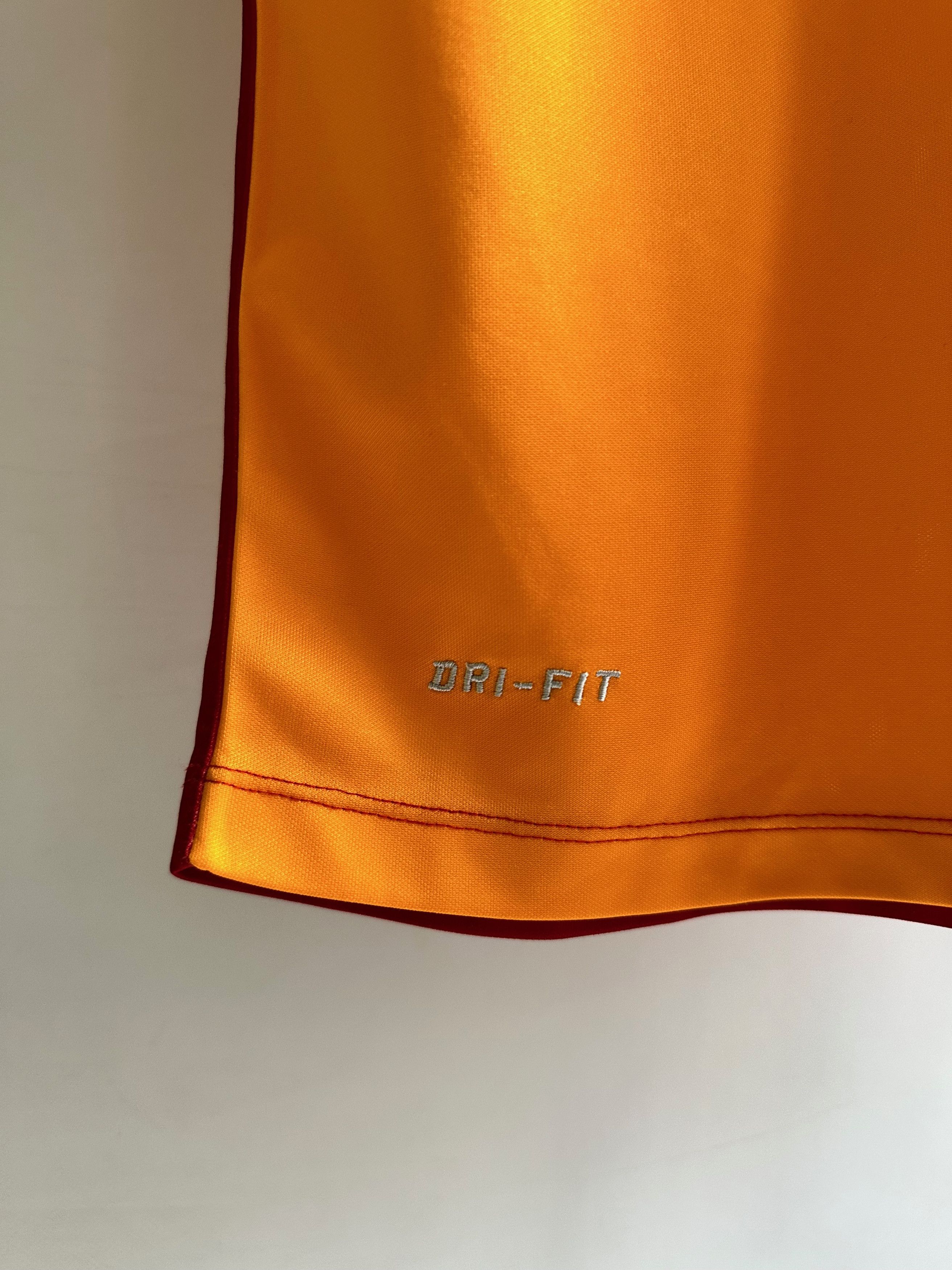 Nike 2012 Nike Galatasaray Turkey Soccer Jersey Shirt Football Size US S / EU 44-46 / 1 - 6 Thumbnail