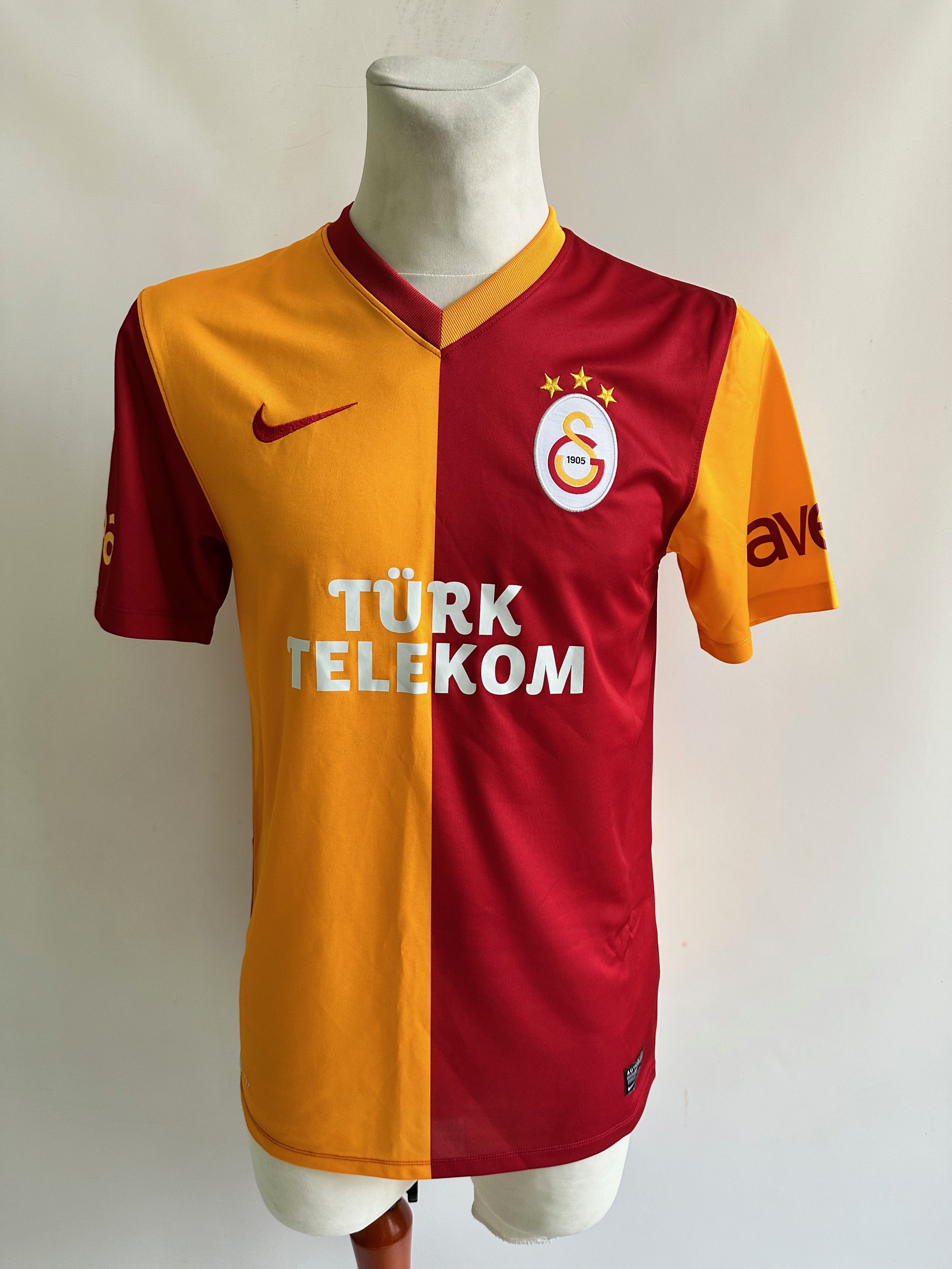 Nike 2012 Nike Galatasaray Turkey Soccer Jersey Shirt Football Size US S / EU 44-46 / 1 - 10 Thumbnail