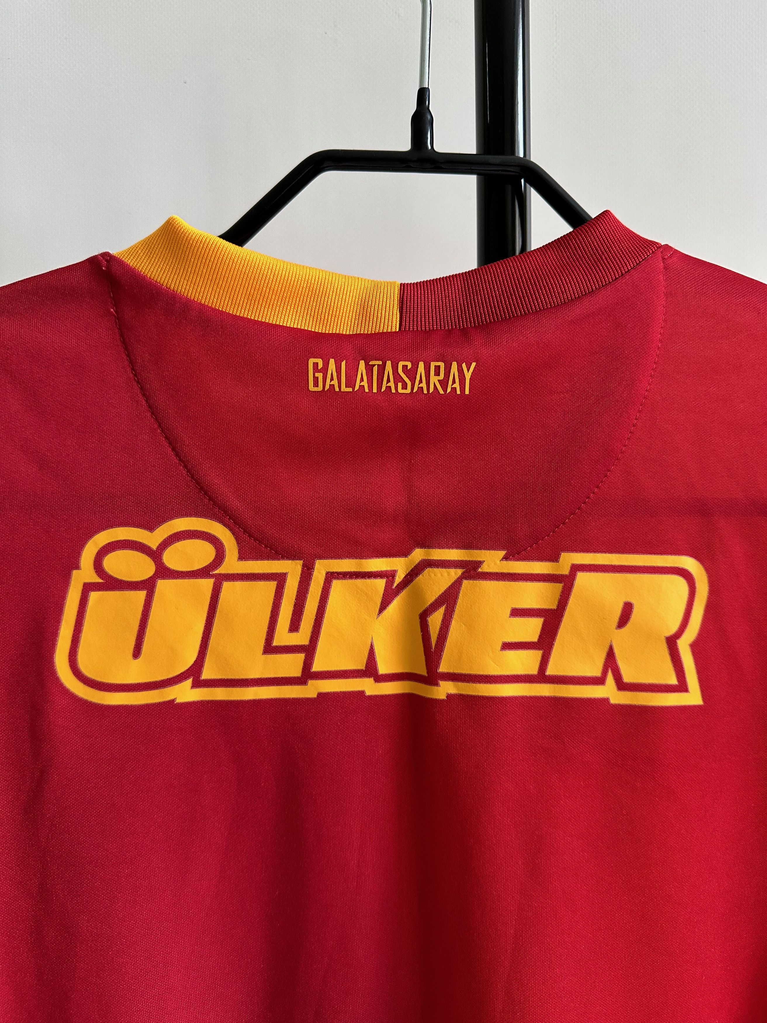 Nike 2012 Nike Galatasaray Turkey Soccer Jersey Shirt Football Size US S / EU 44-46 / 1 - 9 Thumbnail