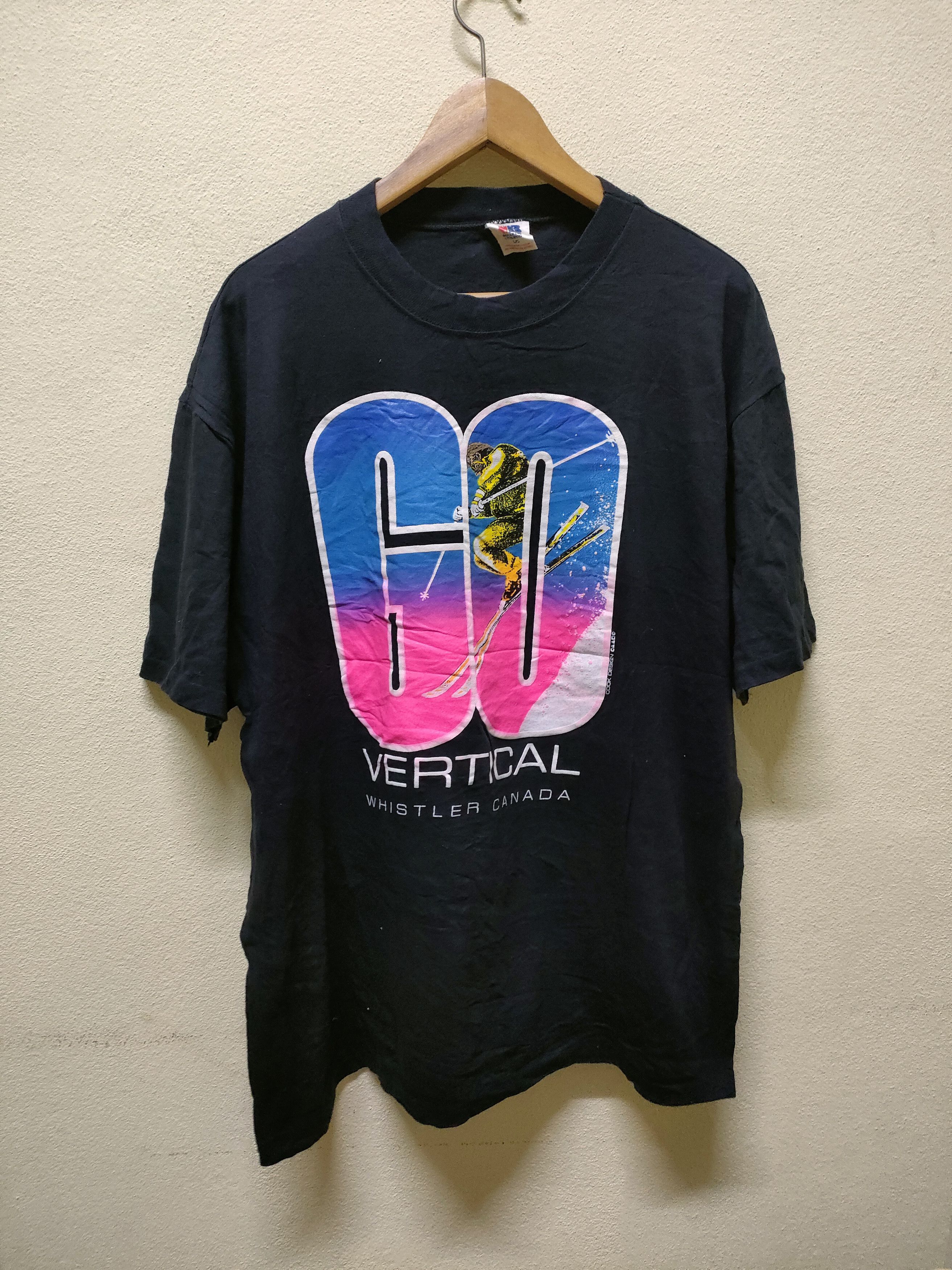 Vintage Vintage Vertical Whistler Canada T-shirt Size US L / EU 52-54 / 3 - 1 Thumbnail
