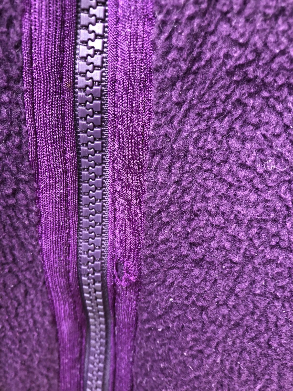 The North Face Vintage 90s The North Face Purple Fleece Sweater Zipper Size US L / EU 52-54 / 3 - 6 Thumbnail