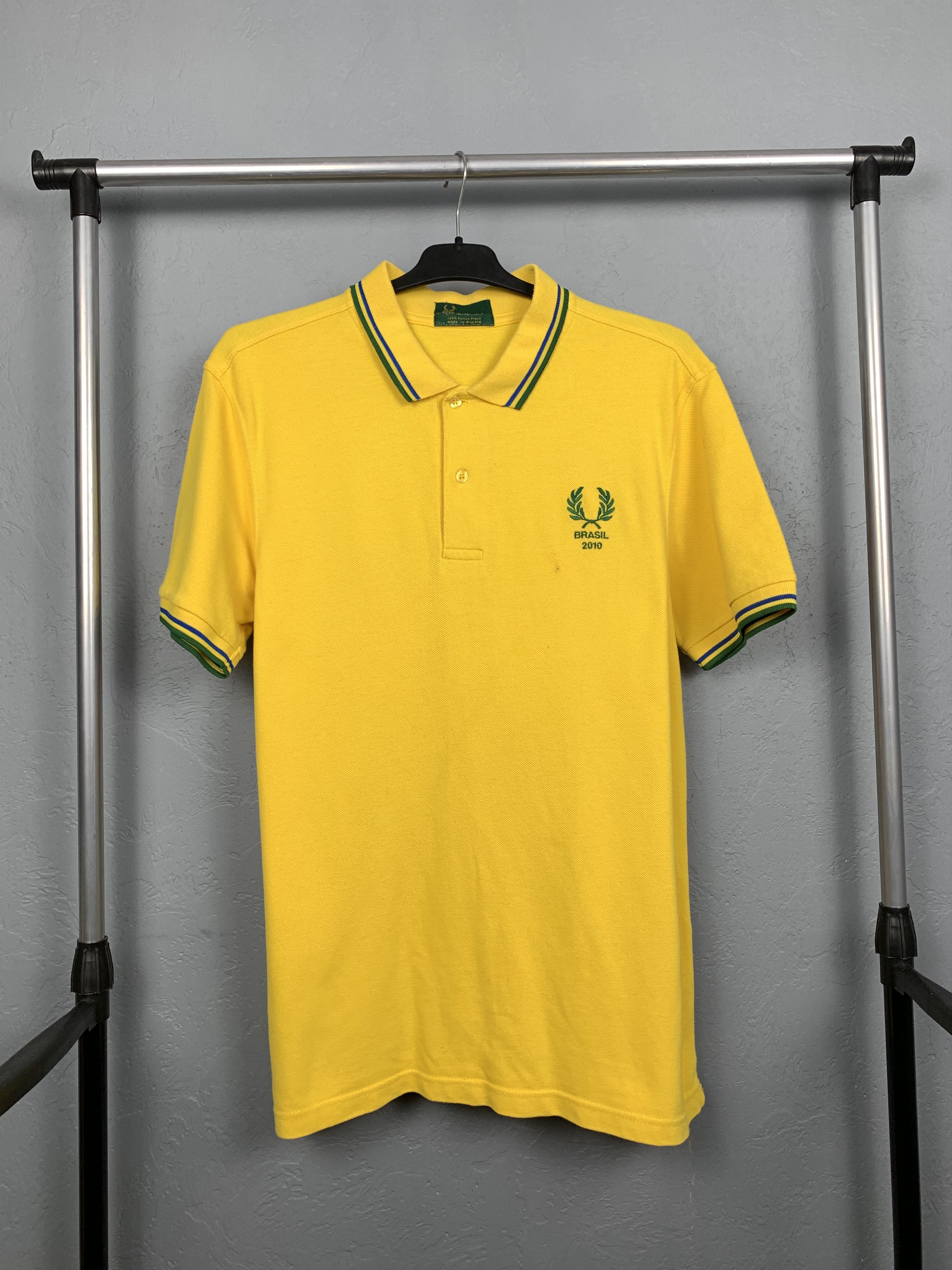 Fred Perry Fred Perry Brasil 90s Vintage Mens Polo Shirt Size US L / EU 52-54 / 3 - 1 Thumbnail
