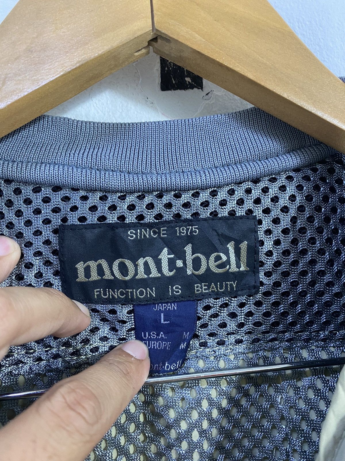 Montbell Montbell Vest 12nPocket Design Small Logo Rare Size US M / EU 48-50 / 2 - 3 Thumbnail