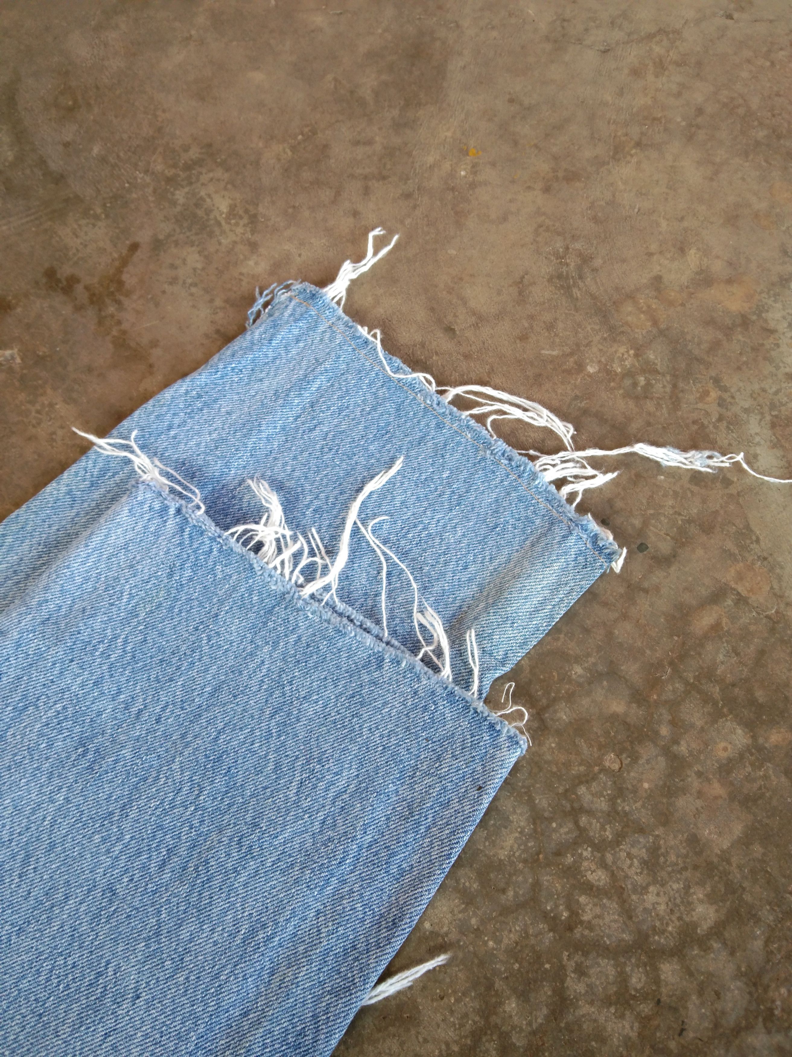 Levi's 90s Vintage Levi's 501 Made In USA Dstressed Jeans 28x30 Size US 28 / EU 44 - 5 Thumbnail