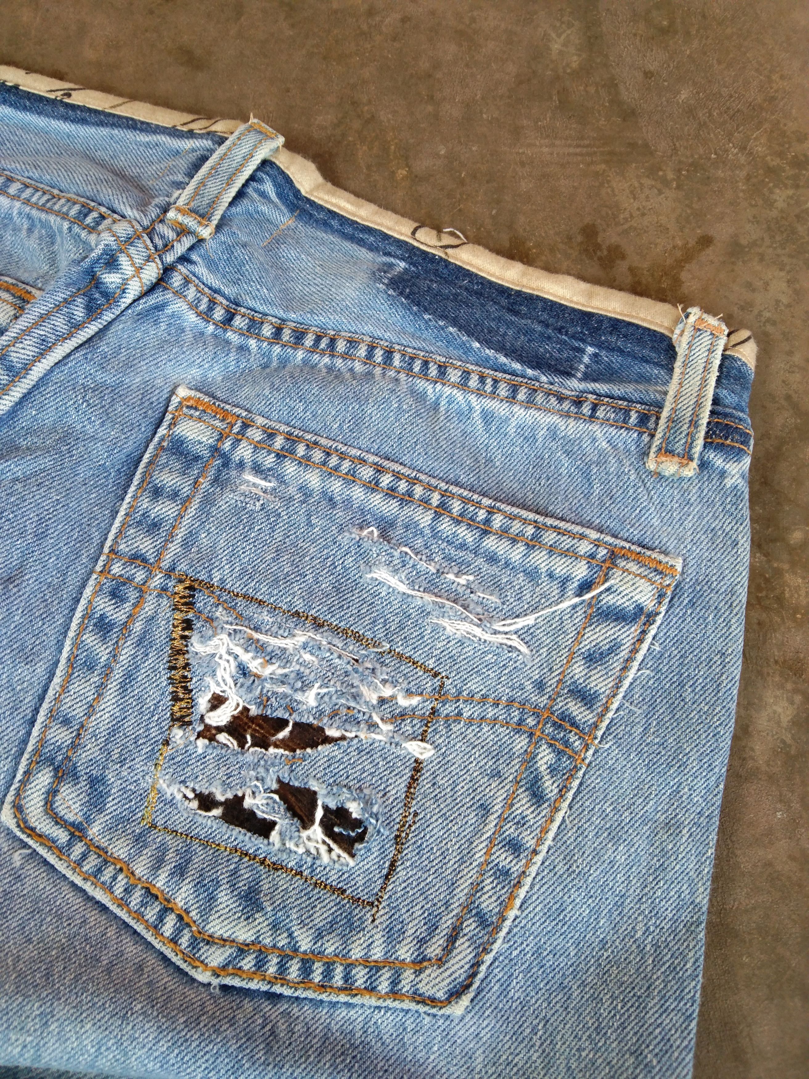 Levi's 90s Vintage Levi's 501 Made In USA Dstressed Jeans 28x30 Size US 28 / EU 44 - 4 Thumbnail