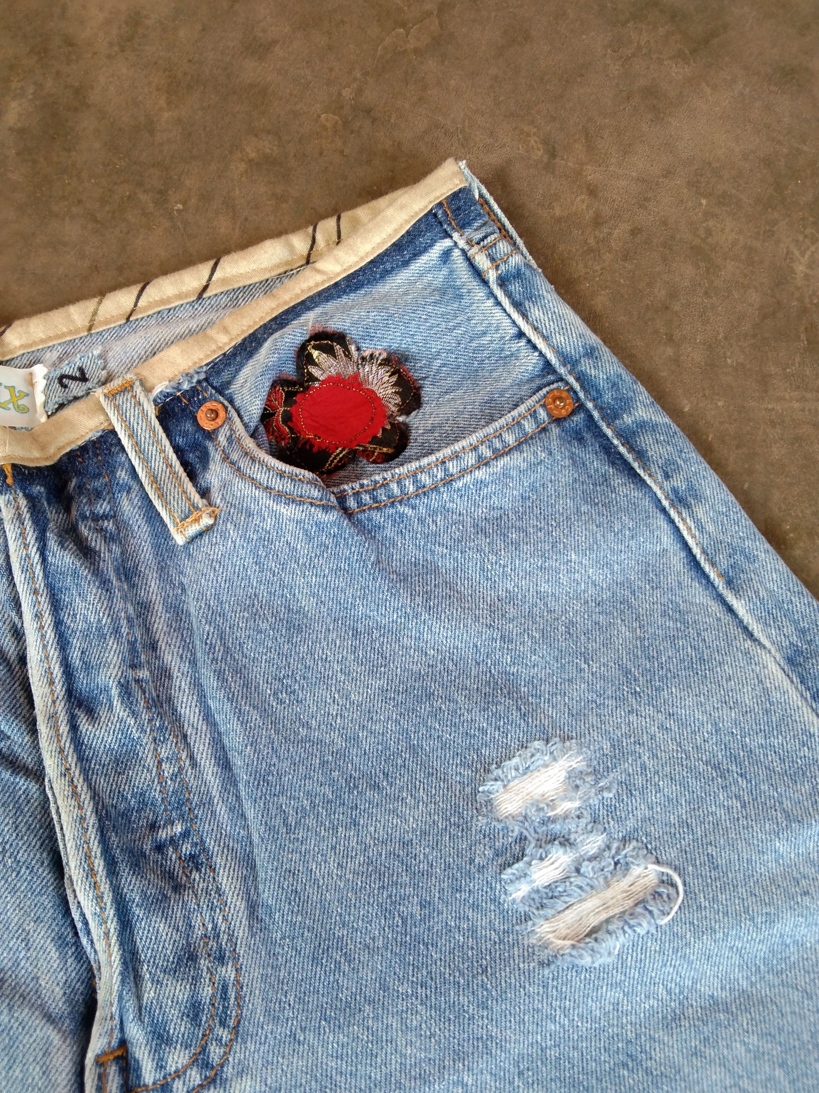 Levi's 90s Vintage Levi's 501 Made In USA Dstressed Jeans 28x30 Size US 28 / EU 44 - 9 Thumbnail