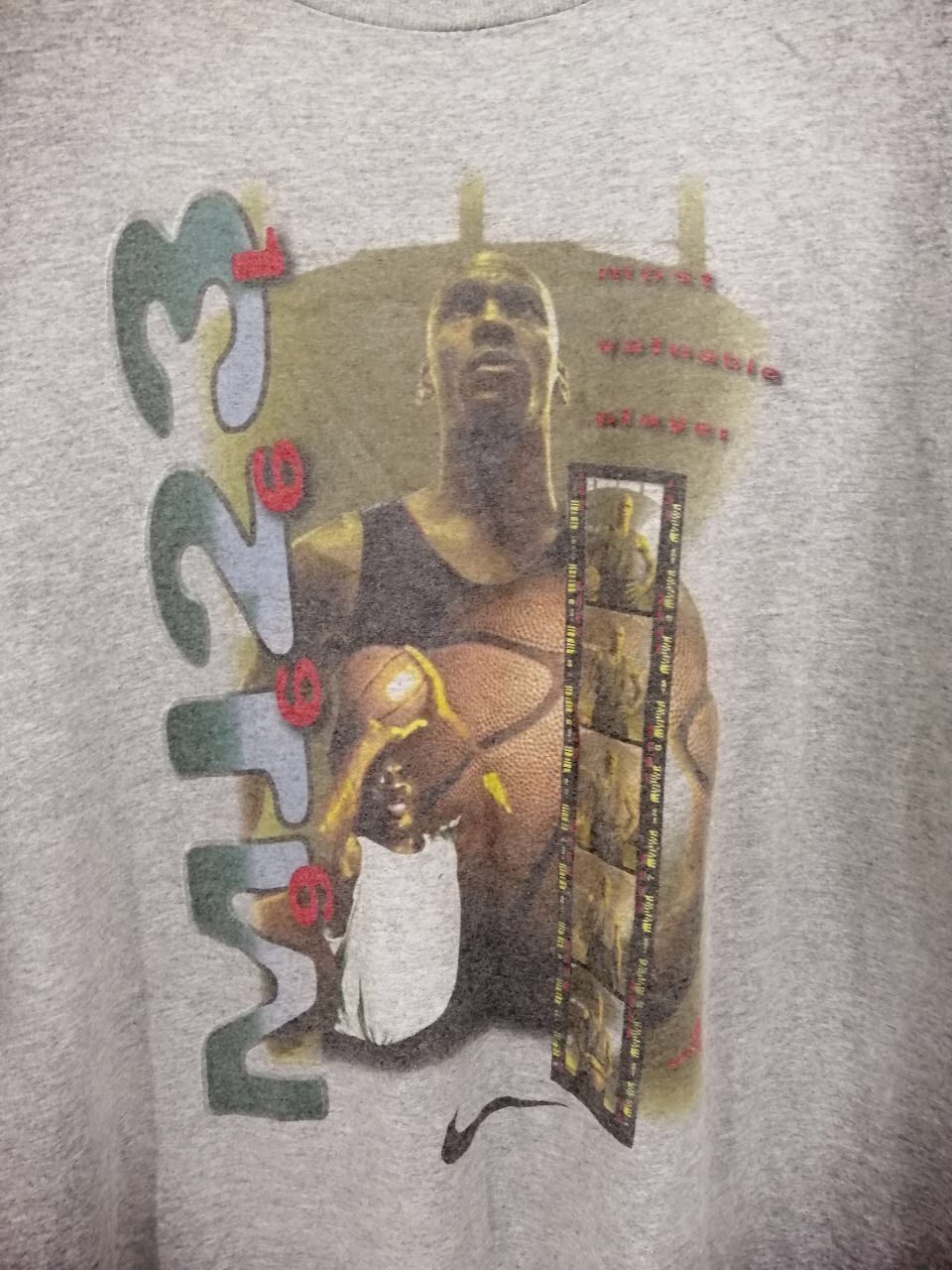 NBA × Nike Vintage Michael Jordan T-shirt 1996 Made in USA Size US XL / EU 56 / 4 - 4 Thumbnail