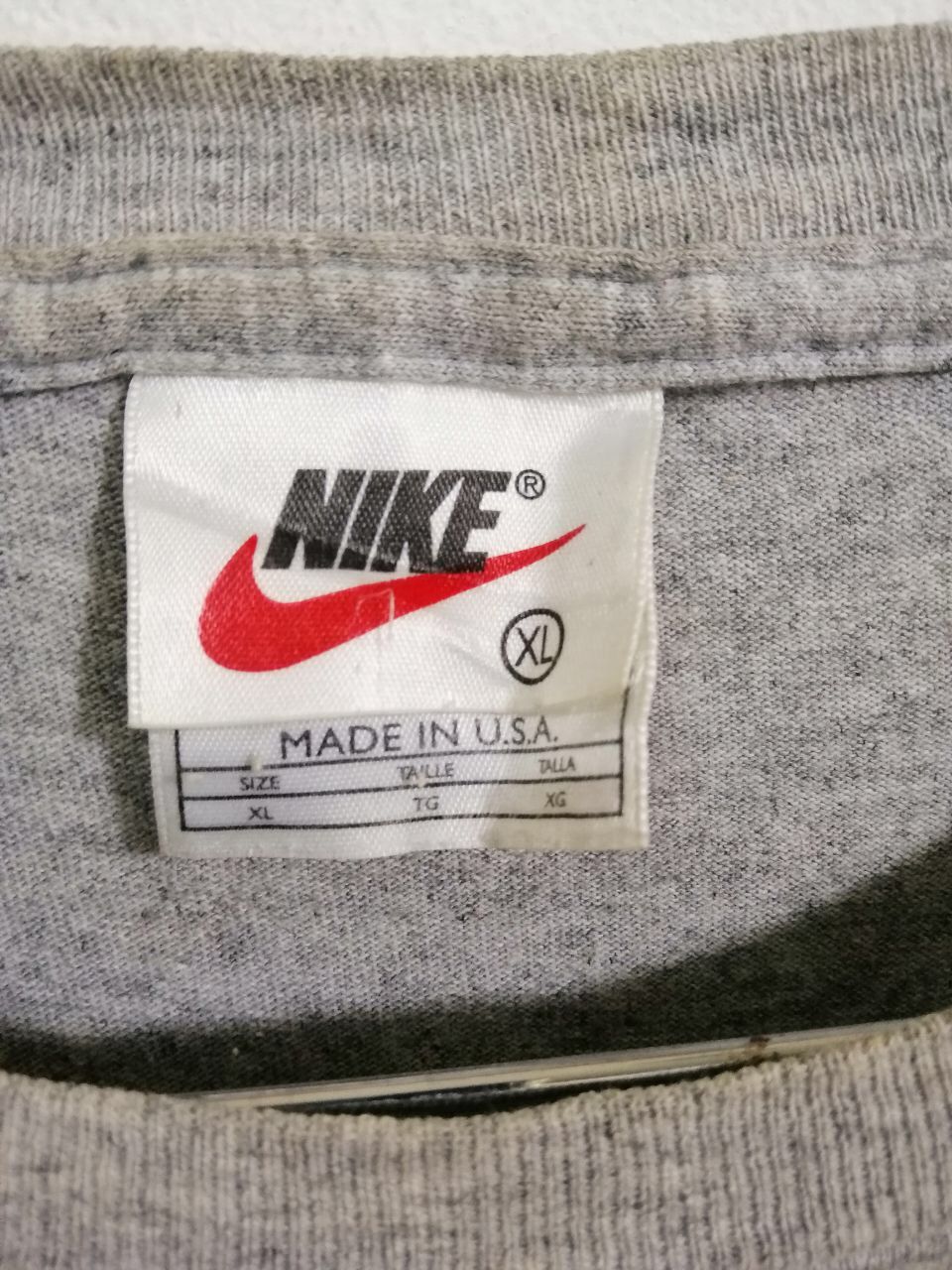 NBA × Nike Vintage Michael Jordan T-shirt 1996 Made in USA Size US XL / EU 56 / 4 - 3 Thumbnail