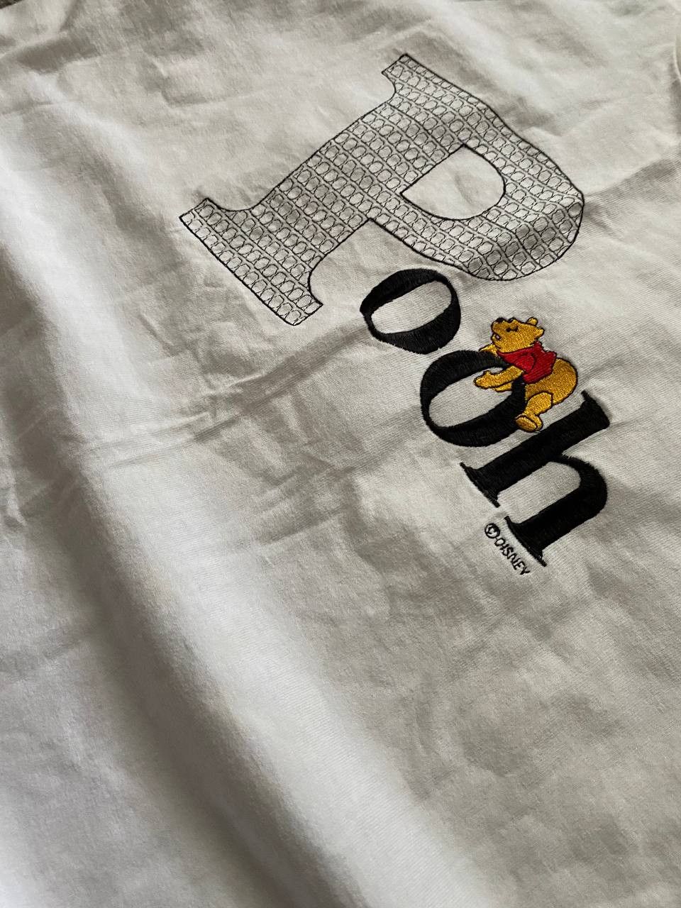 Disney × Vintage Vintage 90s Winnie The Pooh Graphic Tee Shirt/ Embroid L T37 Size US XL / EU 56 / 4 - 9 Thumbnail