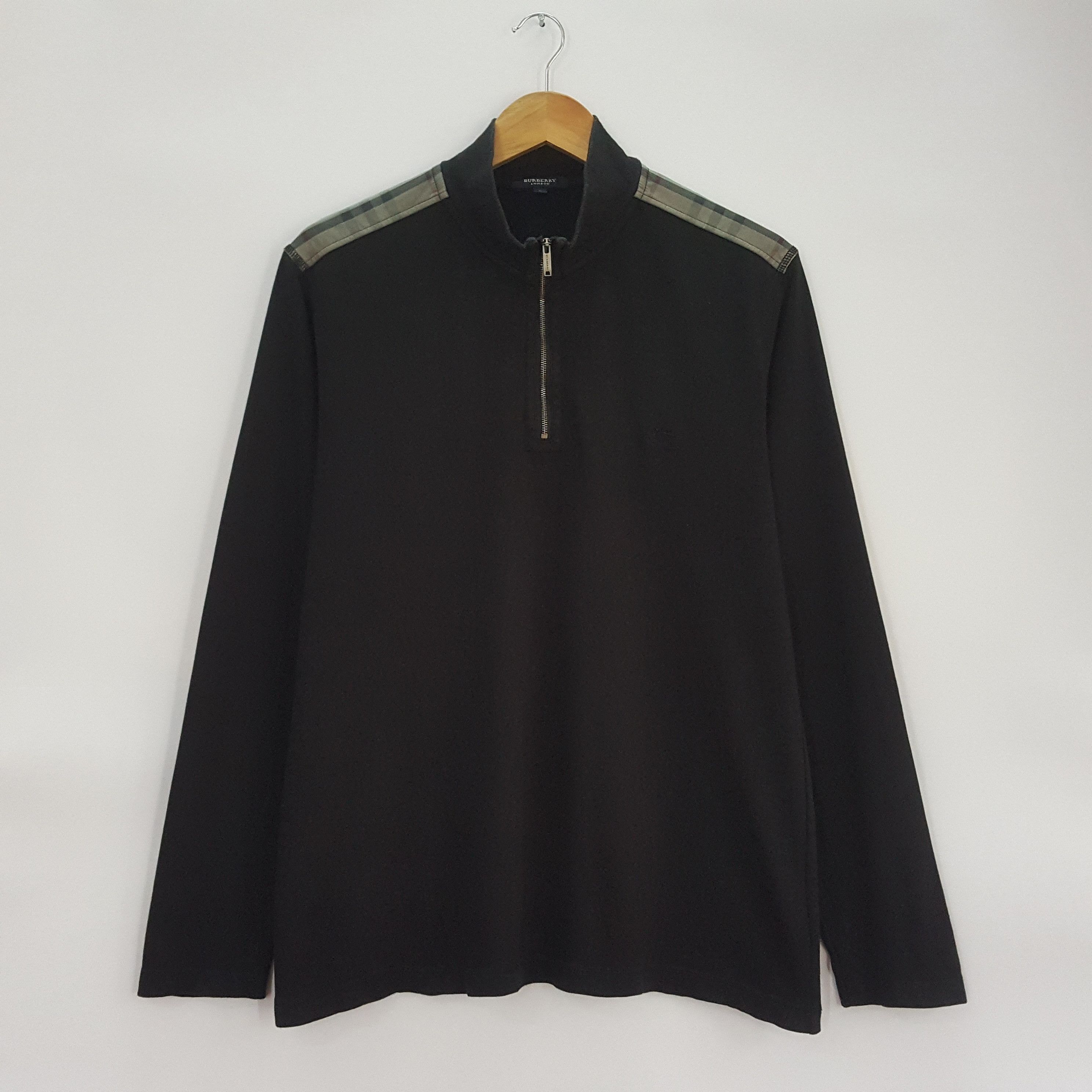 Burberry Vintage BURBERRY nova check style long sleeve t-shirt Size US L / EU 52-54 / 3 - 1 Thumbnail