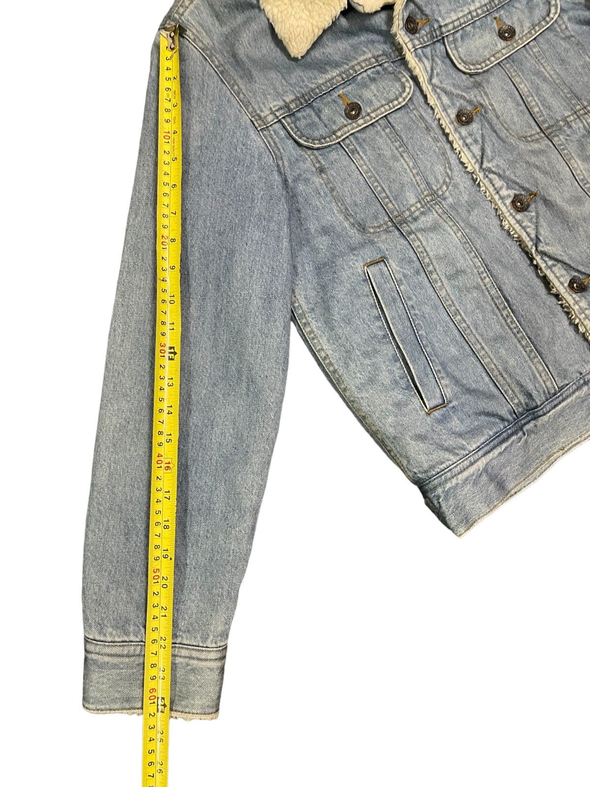 Japanese Brand Vintage Japanese Brand Denim Sherpa Jacket Size US M / EU 48-50 / 2 - 14 Thumbnail