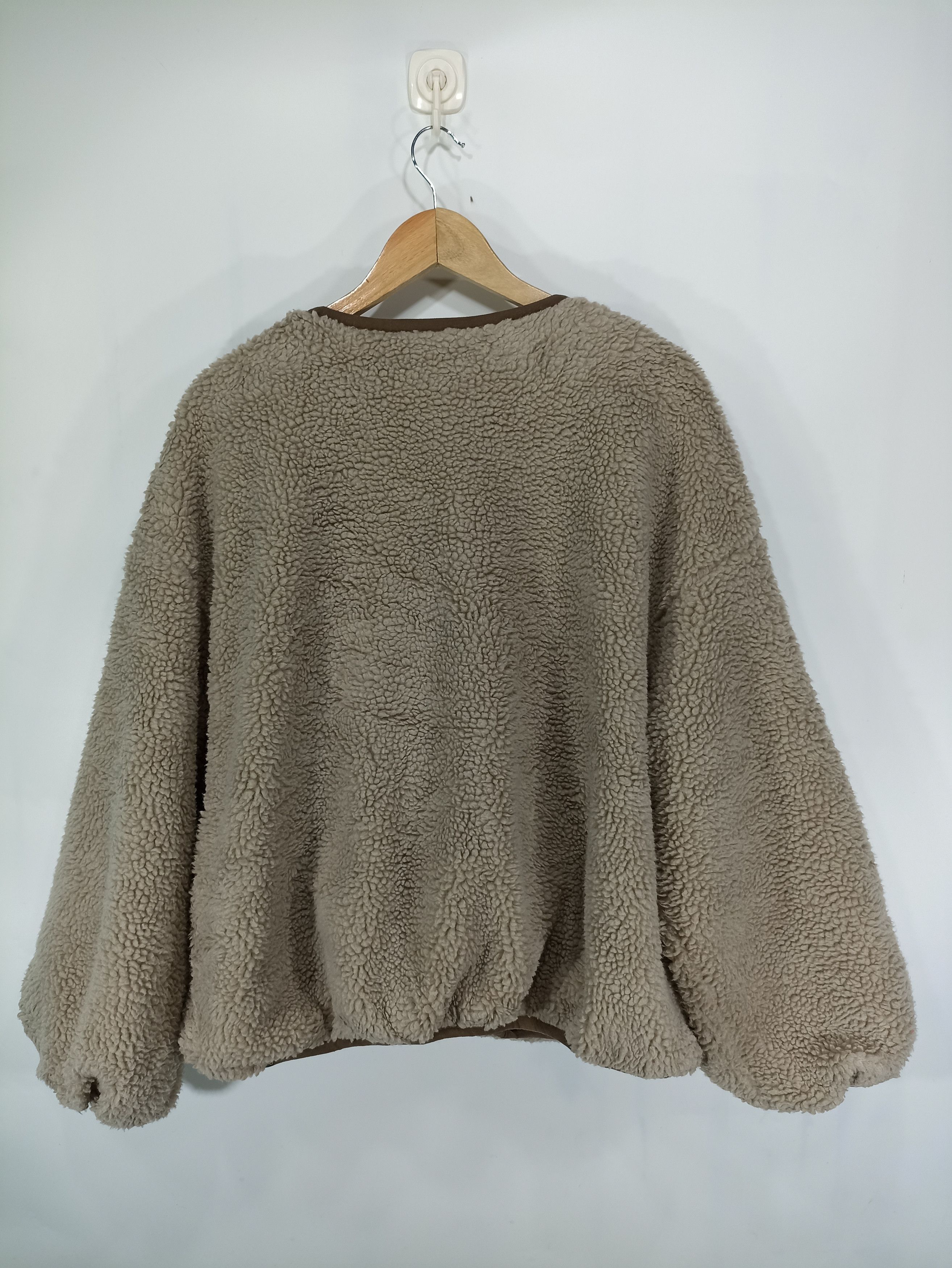 Beauty Beast × Japanese Brand Chip Clip Cropped Baggy Sherpa Fleece Cardigan Size US L / EU 52-54 / 3 - 4 Thumbnail