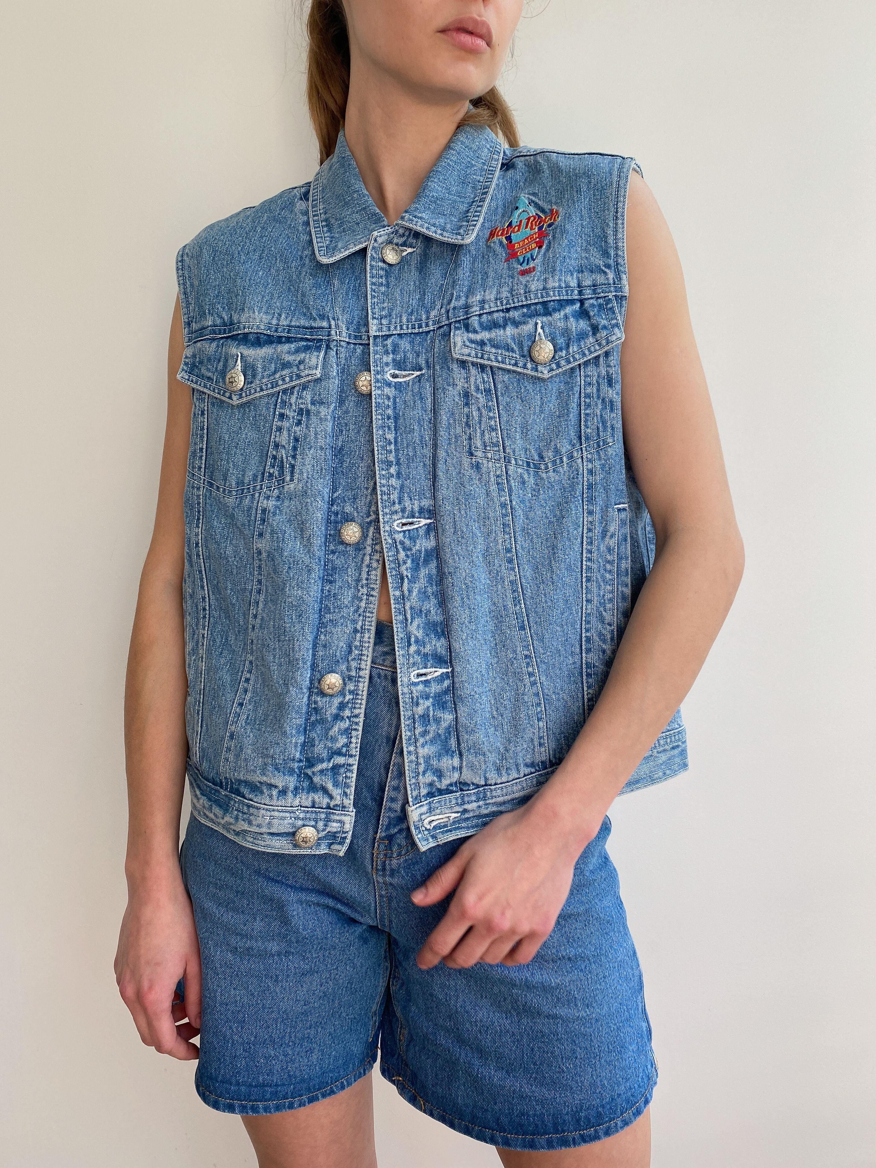 Hard Rock Cafe Vintage Hard Rock Cafe Denim Jeans Vest Gilet Size S / US 4 / IT 40 - 1 Thumbnail