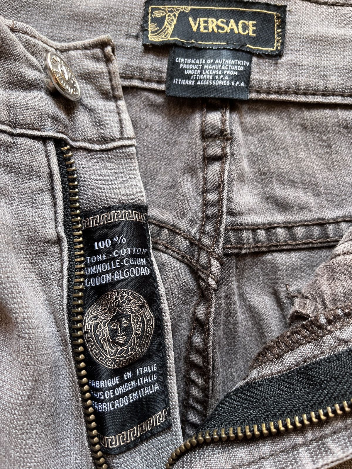 Versace × Versace Jeans Couture × Vintage VERSACE BAGGY DESIGN JEANS COUTURE ITALY Size US 31 - 7 Thumbnail