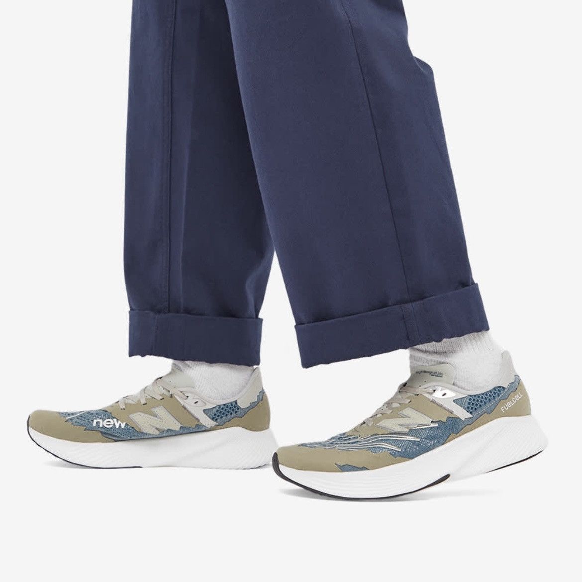 New Balance × Stone Island Tokyo Design Studio FuelCell RC Elite v2 Size US 9.5 / EU 42-43 - 3 Thumbnail