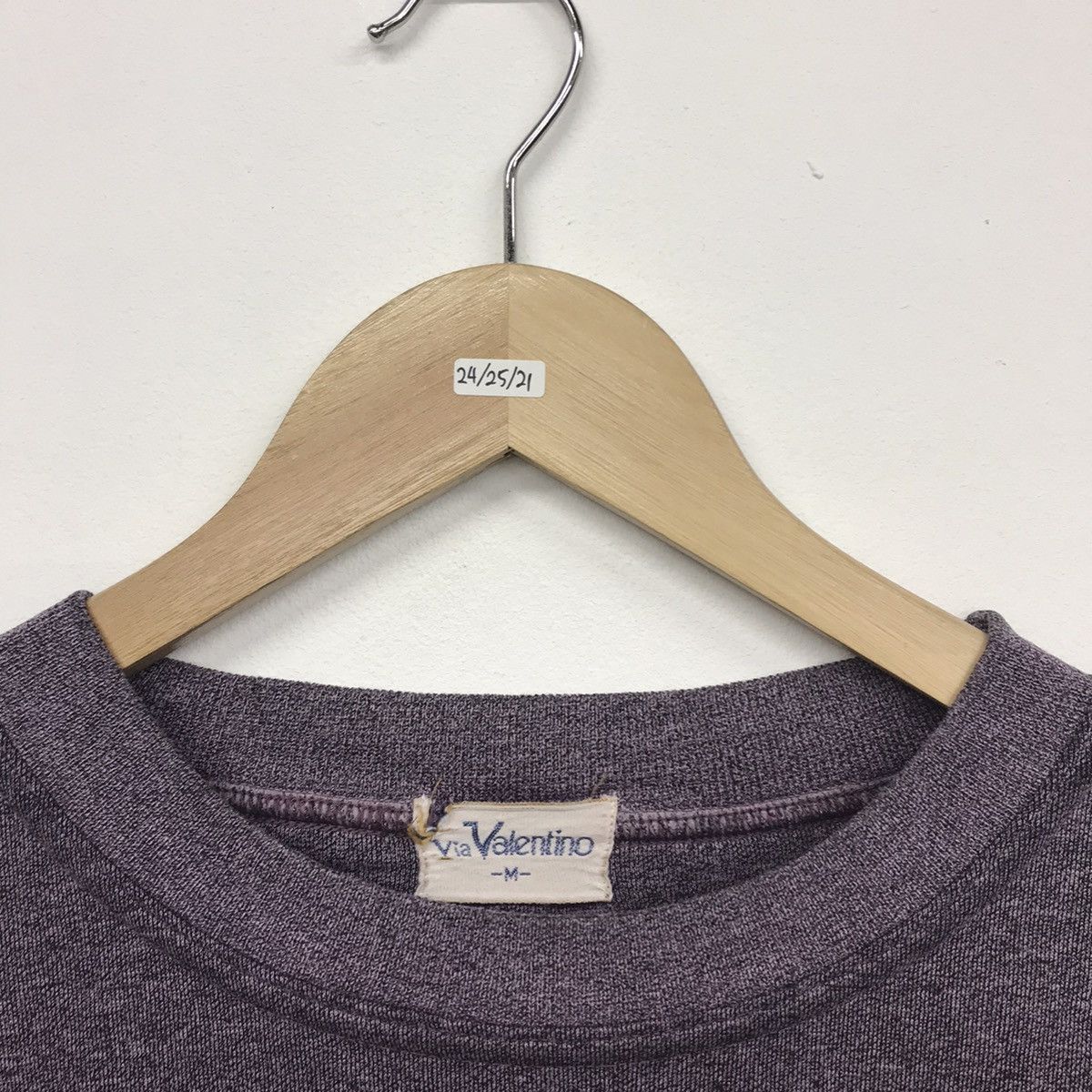 Designer × Valentino × Vintage Rare!! Vintage Via Valentino Spellout Sweatshirt Size US M / EU 48-50 / 2 - 3 Thumbnail