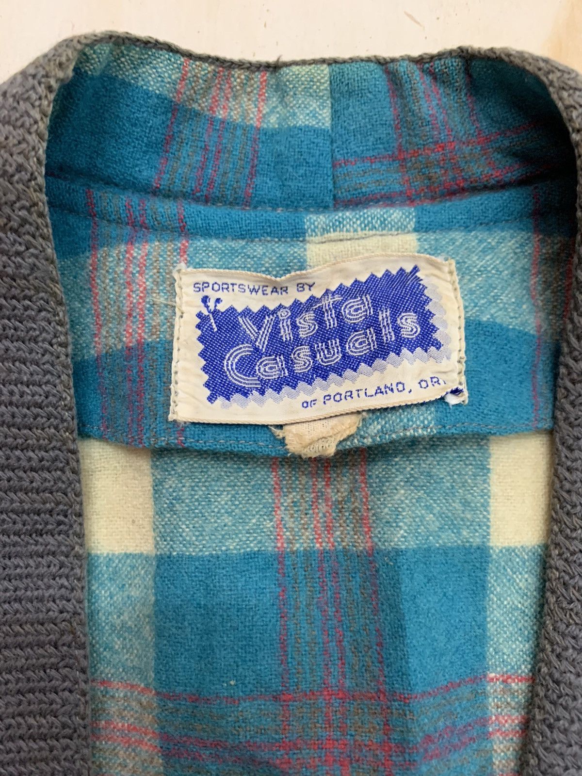 Aran Isles Knitwear Vintage 70s Wool Cardigan Checkered Bule Size US M / EU 48-50 / 2 - 4 Thumbnail