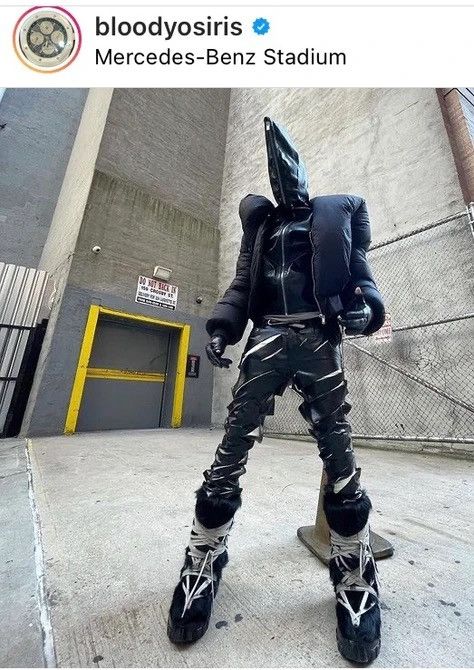 SPOTTED: Bloody Osiris in Unreleased Supreme & Murd333r.fm