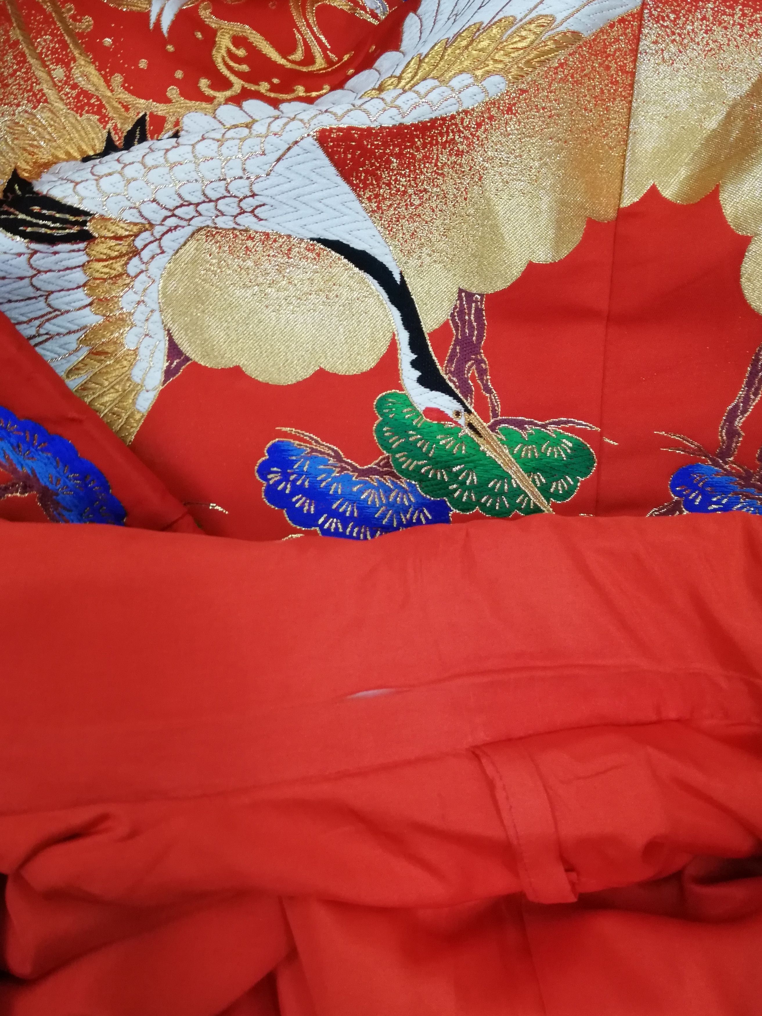 Japanese Brand 🔥Framed Vintage Japanese 🇯🇵 Ceremonial Wedding Kimono Size US L / EU 52-54 / 3 - 22 Thumbnail