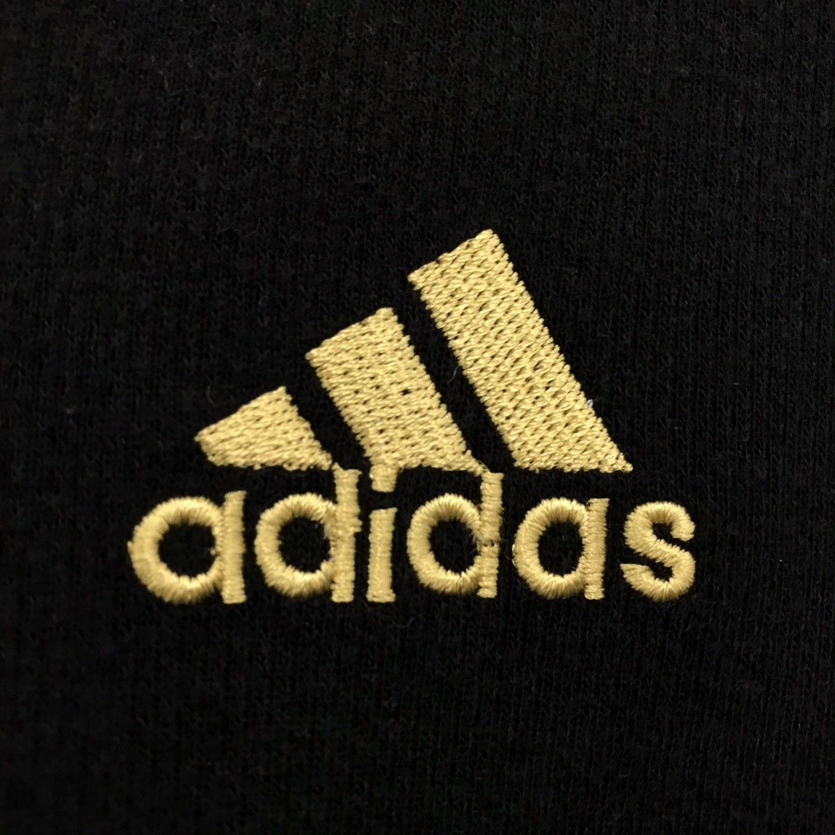 Adidas × Vintage Vintage Adidas Sweatshirt Adidas CrewNeck Size US M / EU 48-50 / 2 - 3 Thumbnail
