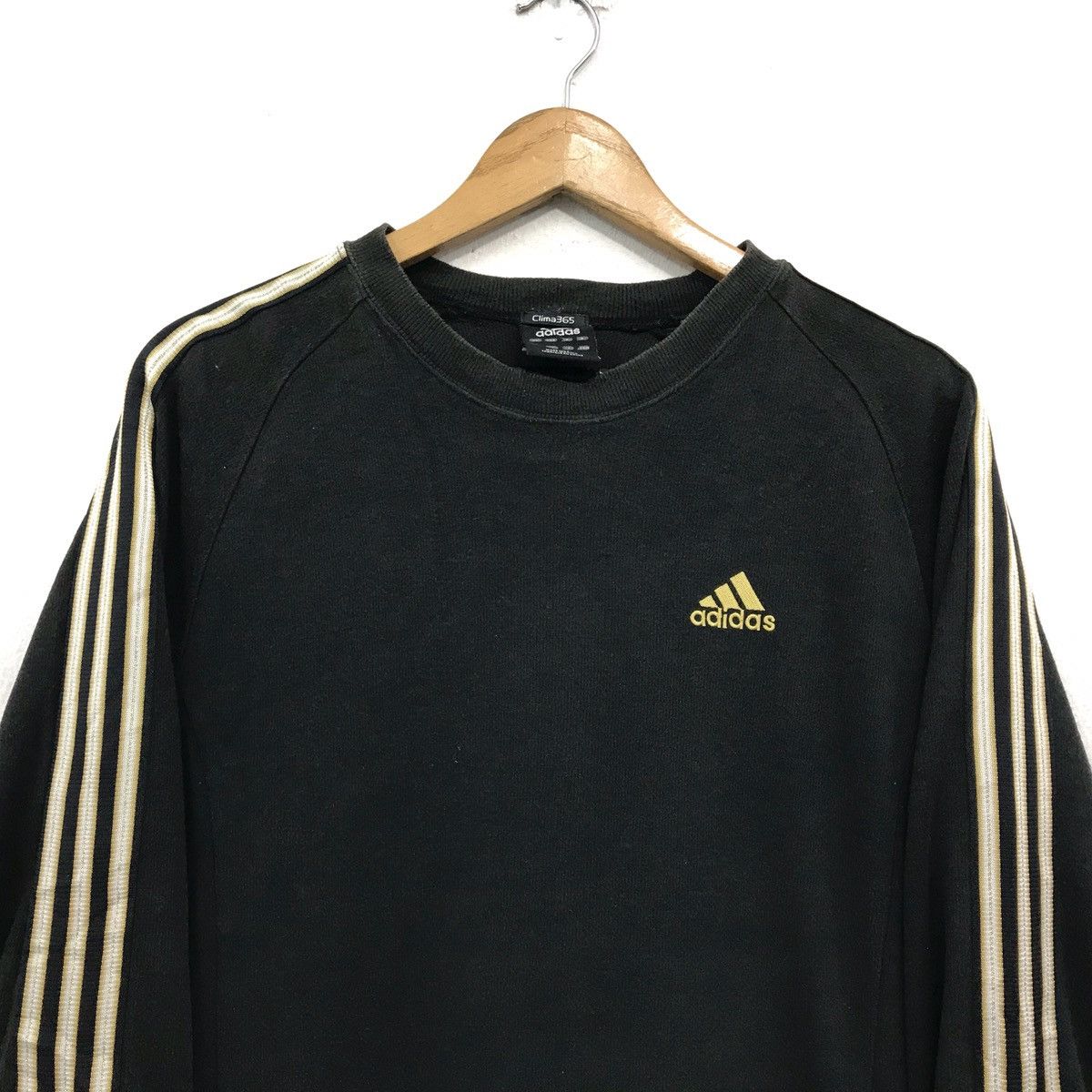 Adidas × Vintage Vintage Adidas Sweatshirt Adidas CrewNeck Size US M / EU 48-50 / 2 - 2 Thumbnail