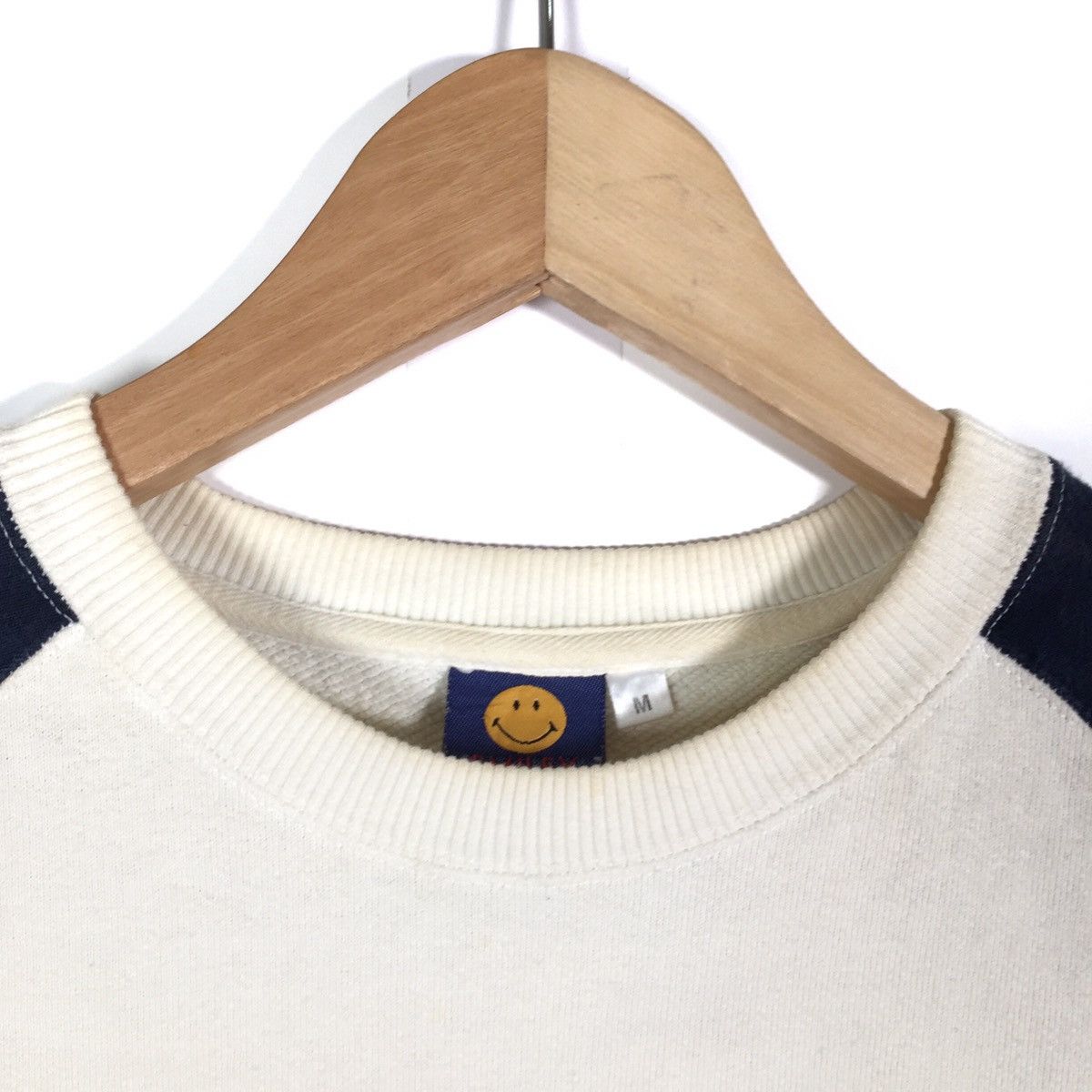 Japanese Brand × Market Vintage Smiley Sweatshirt Crew Neck biglogo County Smiley Size US XS / EU 42 / 0 - 7 Thumbnail